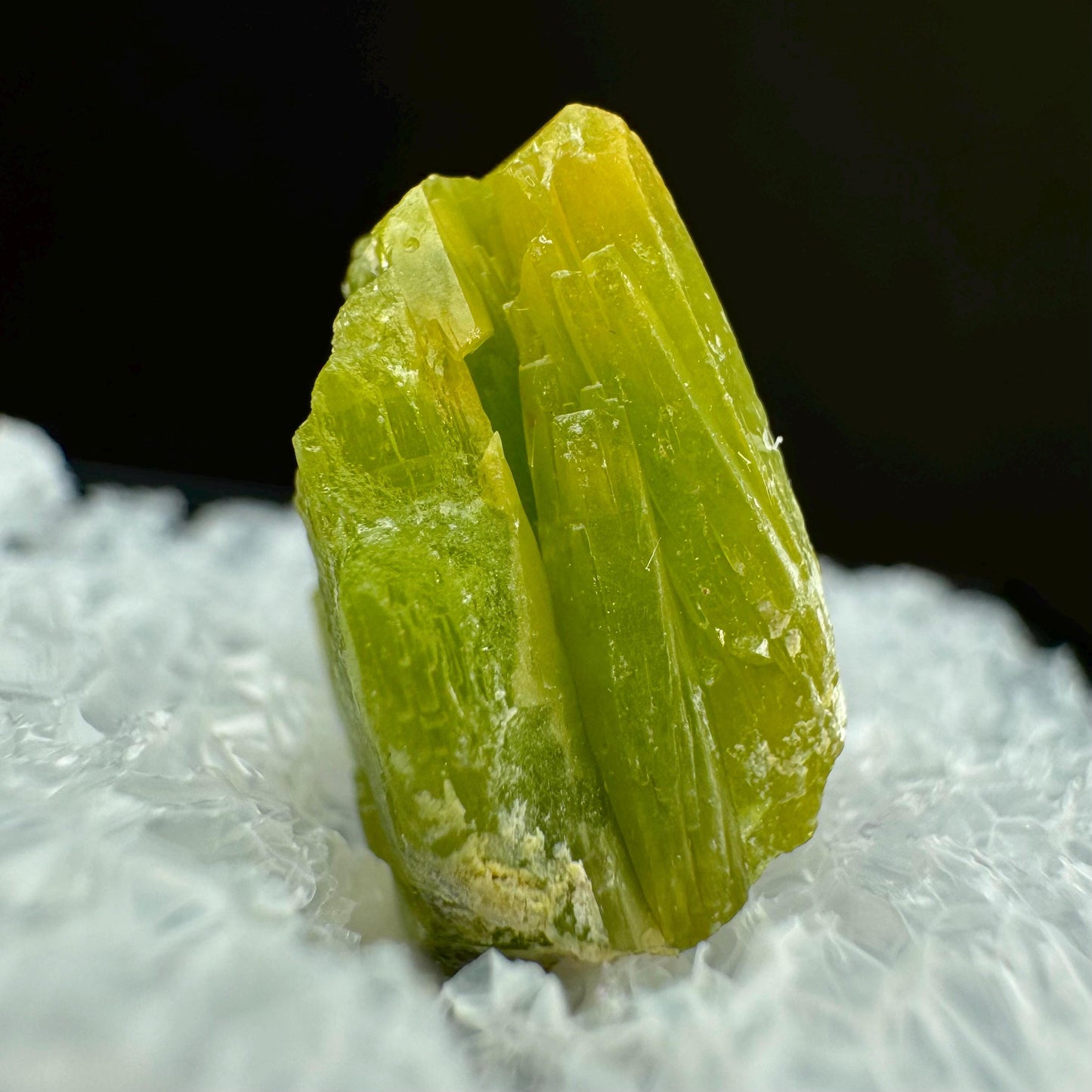 Pyromorphite (BC, Canada) | green pyromorphite crystal, rare mineral specimen