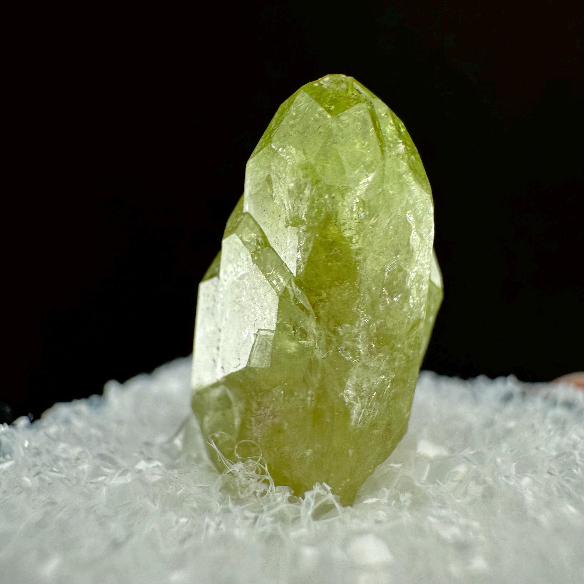 Vesuvianite (Canada) | green vesuvianite crystal, rare mineral specimen