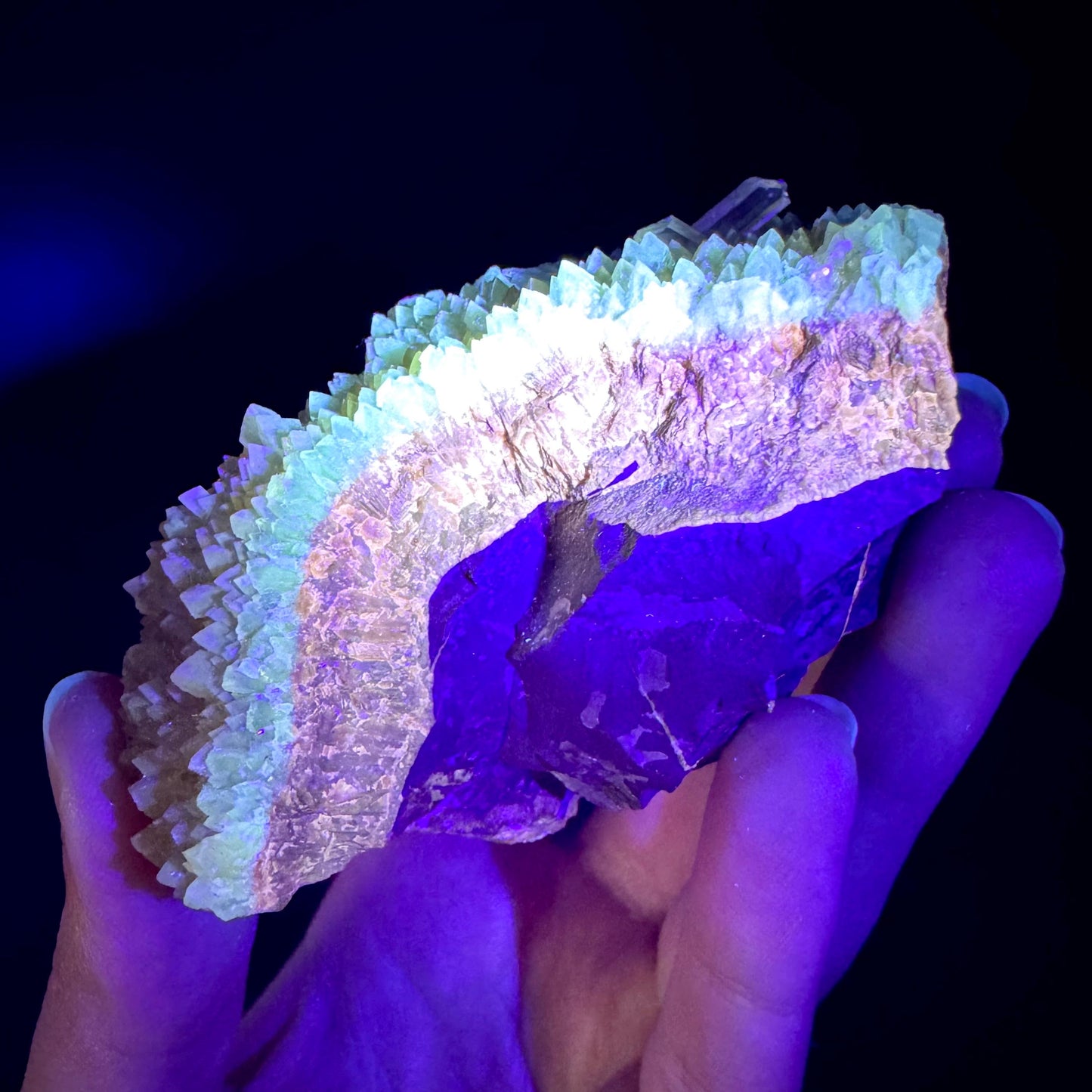 Barite on Yellow Calcite (Montana, USA) | UV reactive crystal cluster, mineral specimen