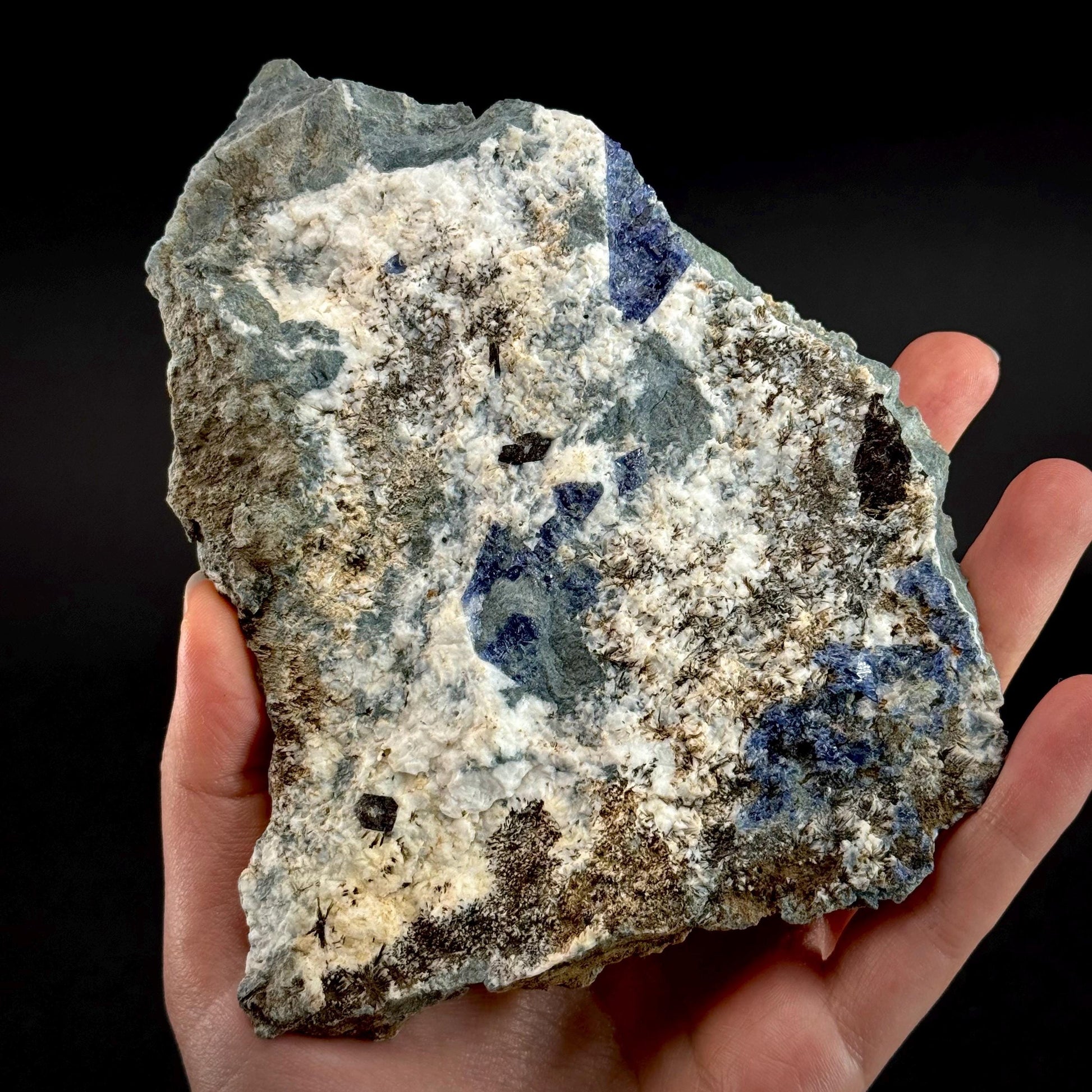 Benitoite with Joaquinite & Neptunite (California, USA) | UV reactive benitoite crystal, rare mineral specimen