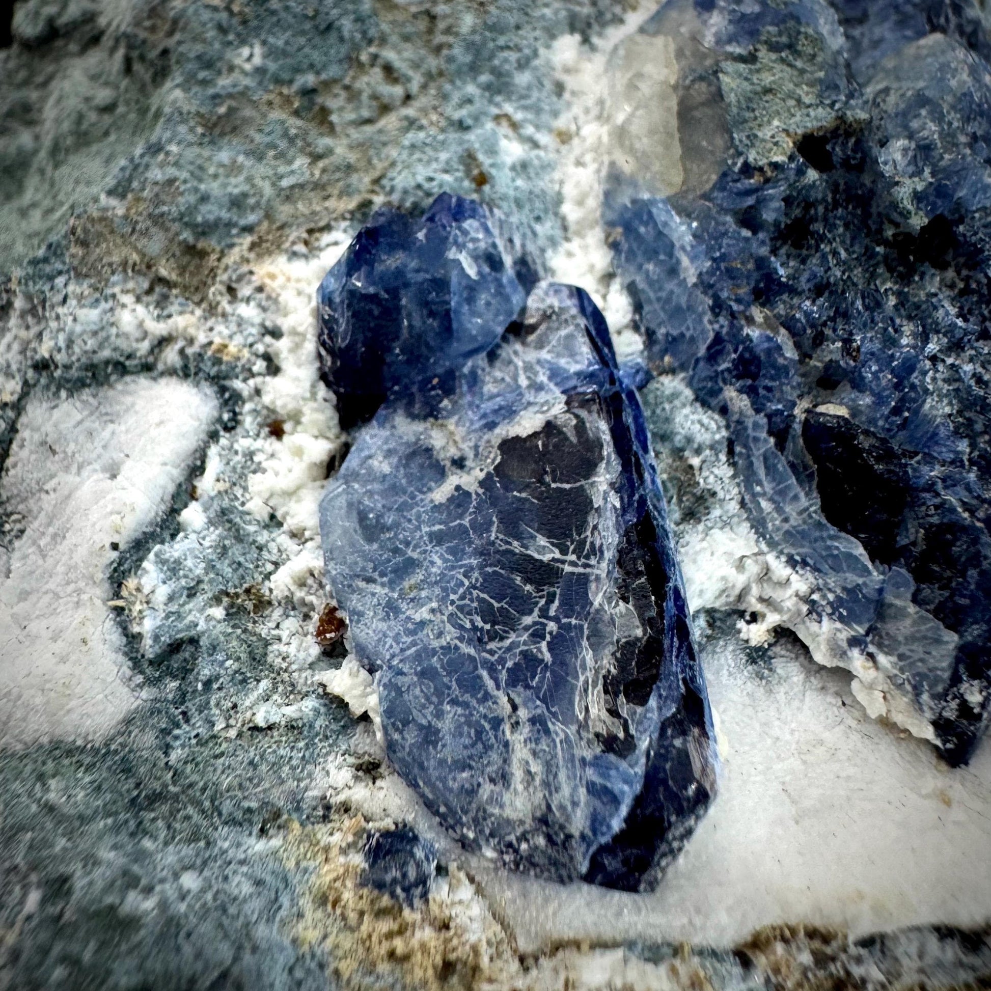 Benitoite with Joaquinite, Chalcopyrite, Serandite & Natrolite (California, USA) | UV reactive benitoite crystal, rare mineral specimen