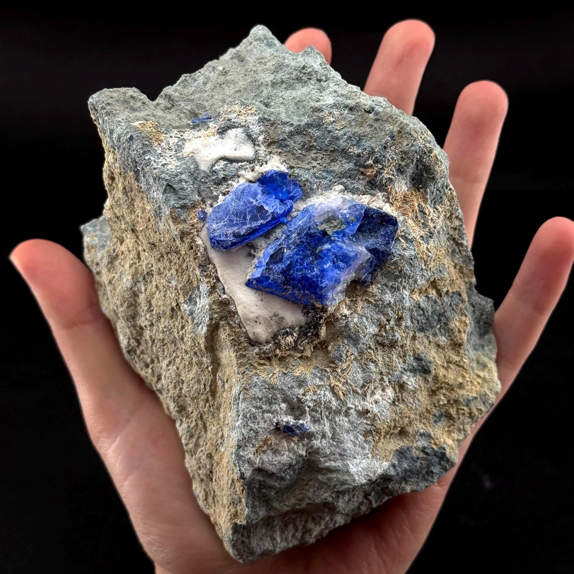 Benitoite with Joaquinite, Chalcopyrite, Serandite & Natrolite (California, USA) | UV reactive benitoite crystal, rare mineral specimen