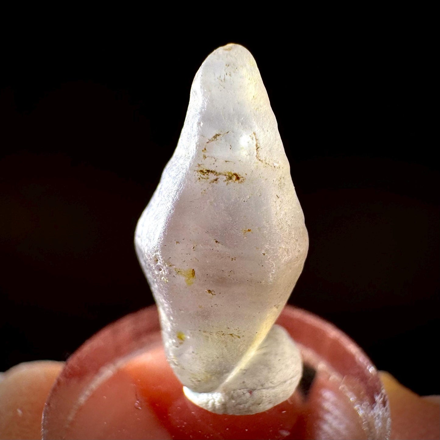 Ceylon Sapphire | natural uncut raw sapphire crystal, mineral specimen from Sri Lanka