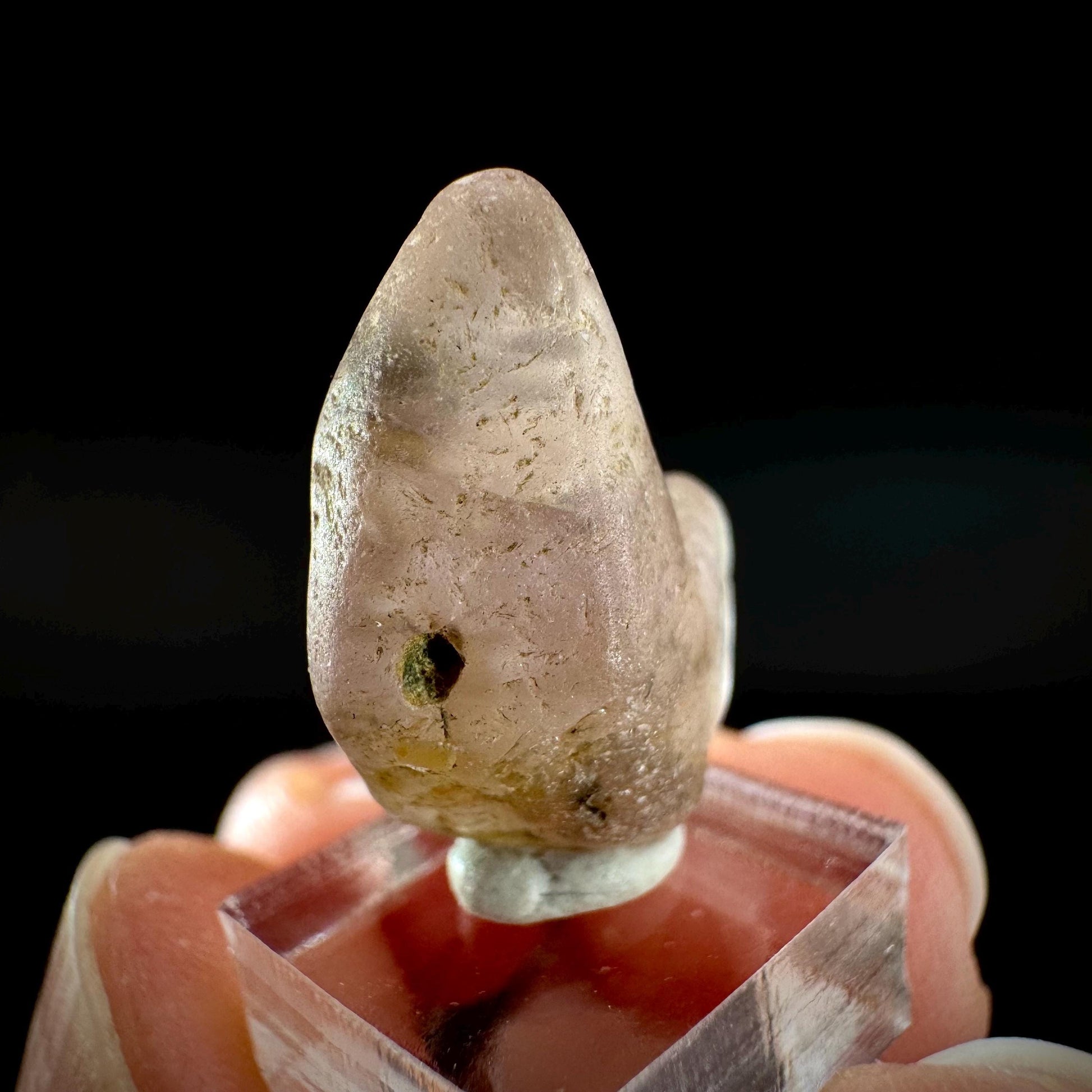 Ceylon Sapphire | natural lilac crystal, uncut raw sapphire, mineral specimen from Sri Lanka