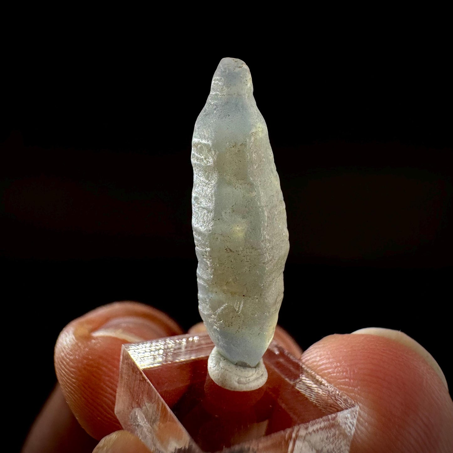 Ceylon Sapphire | natural blue crystal, uncut raw sapphire, mineral specimen from Sri Lanka