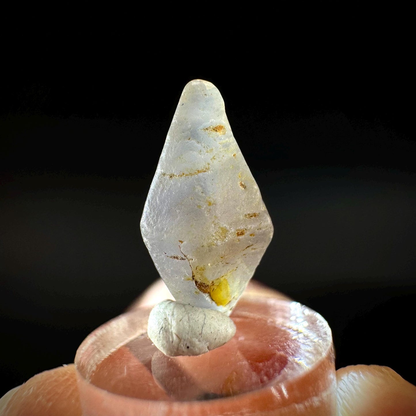 Ceylon Sapphire | natural uncut raw sapphire crystal, mineral specimen from Sri Lanka