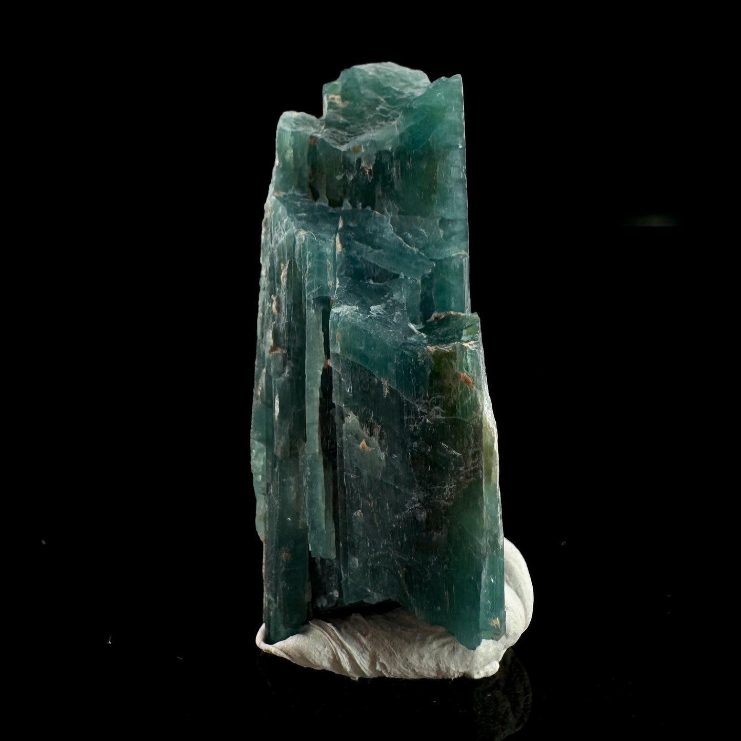 Grandidierite | blue crystal with terminated faces, rare mineral specimen from Madagascar