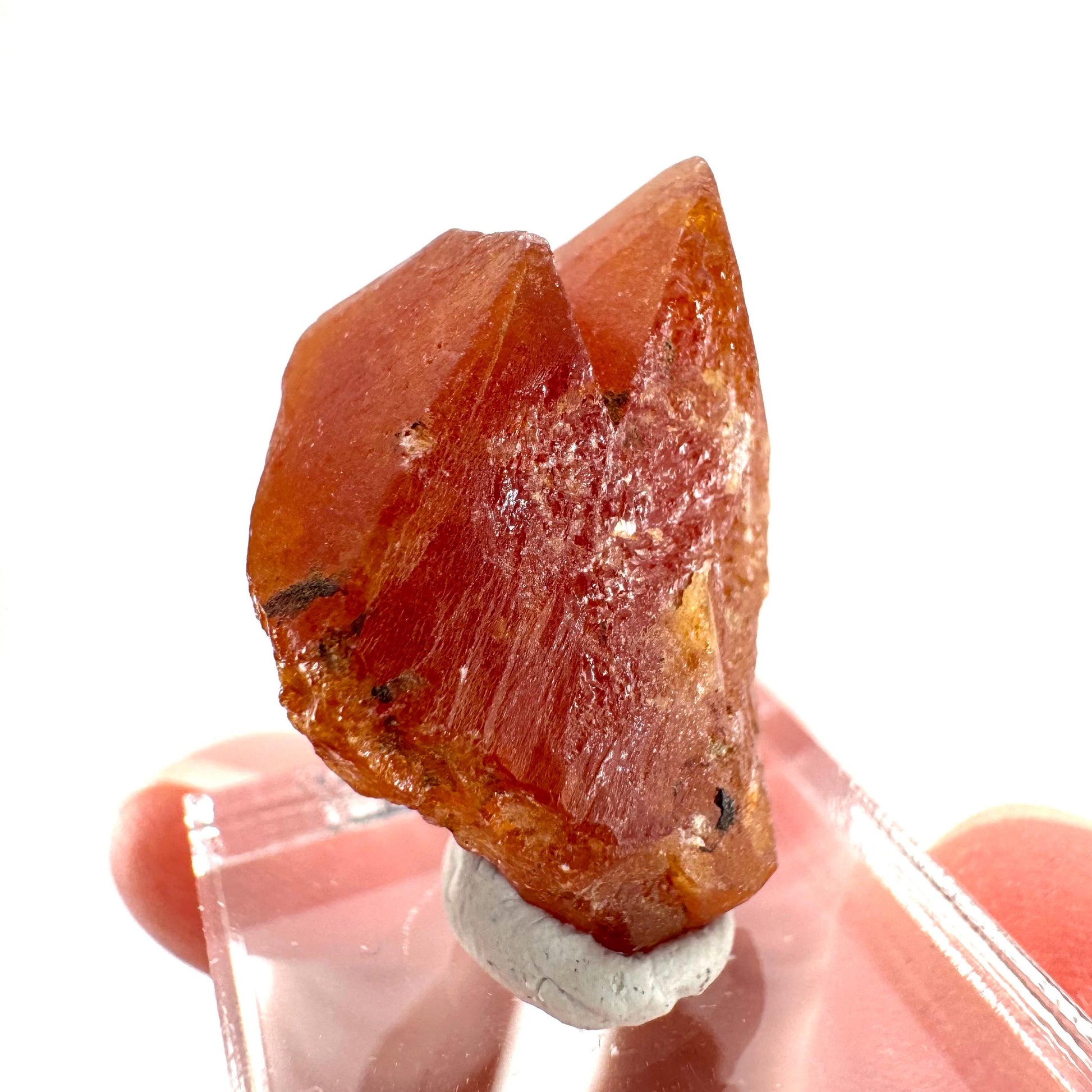Scheelite | natural orange crystal, mineral specimen from Pakistan