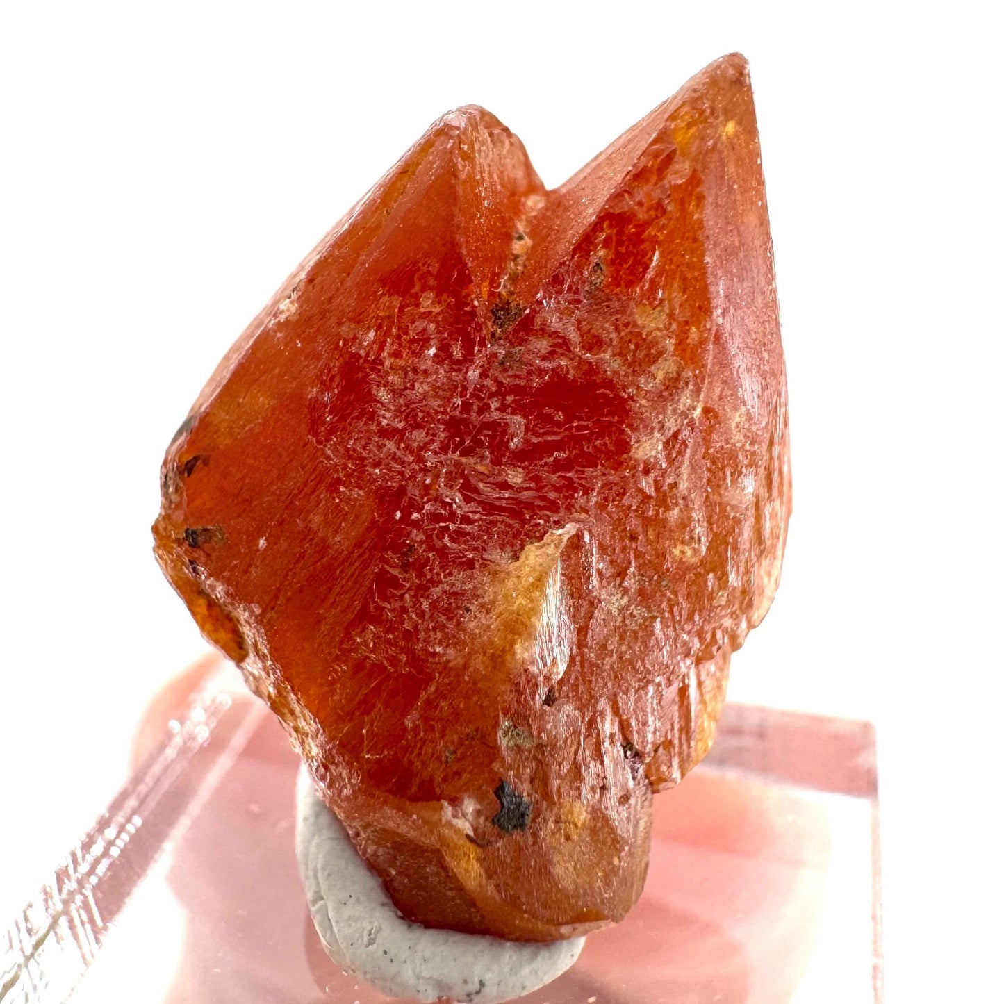 Scheelite | natural orange crystal, mineral specimen from Pakistan