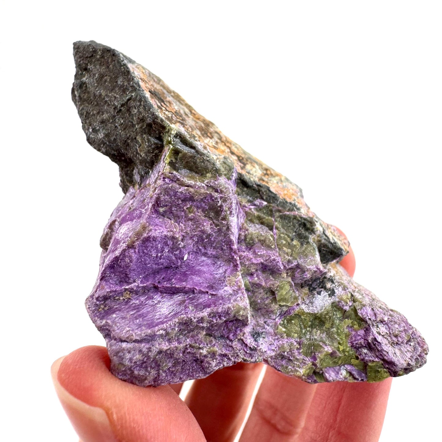 Stichtite | raw purple stichtite with serpentine, mineral specimen from South Africa