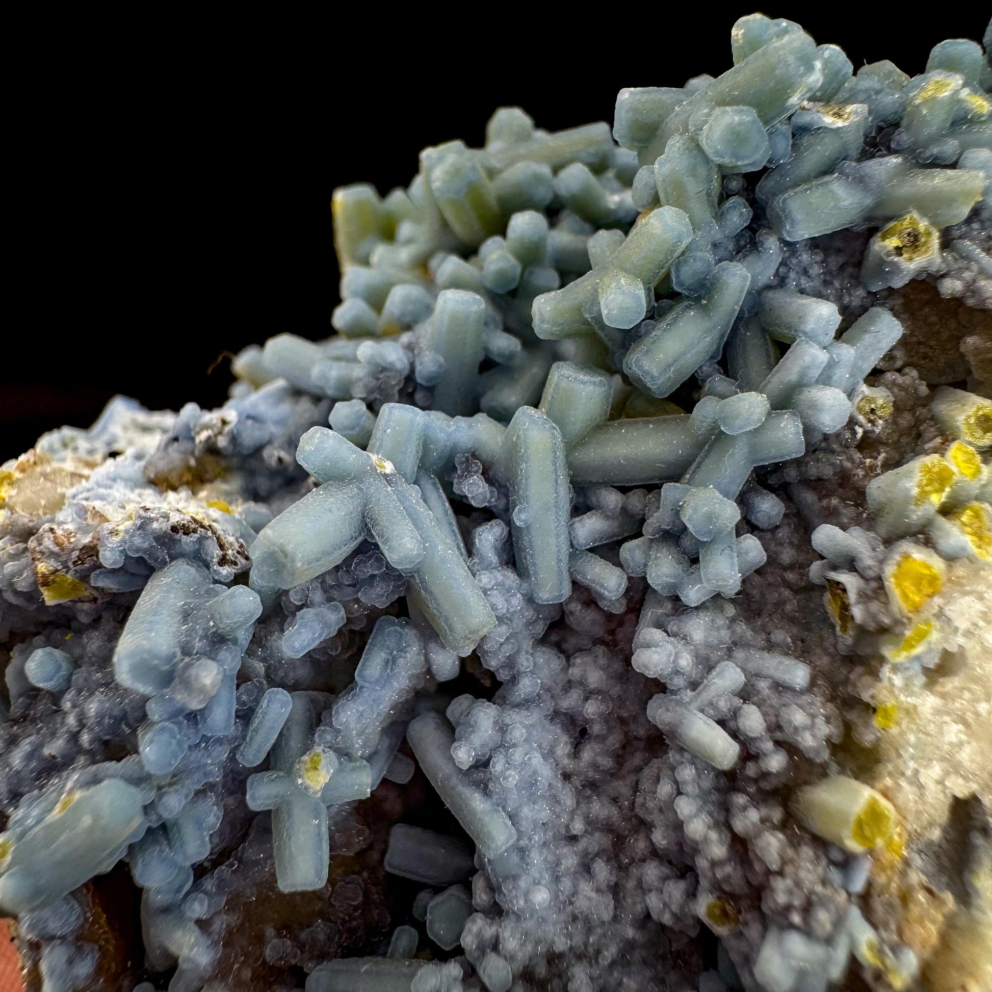 Plumbogummite | blue pyromorphite pseudomorph crystal, rare mineral specimen