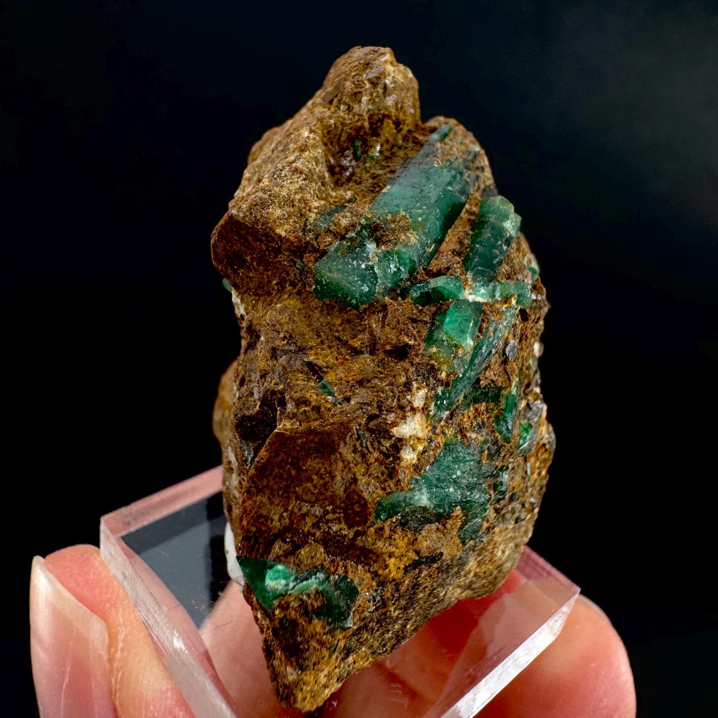 Emerald on Matrix | natural green crystal cluster, raw mineral specimen (Pakistan)