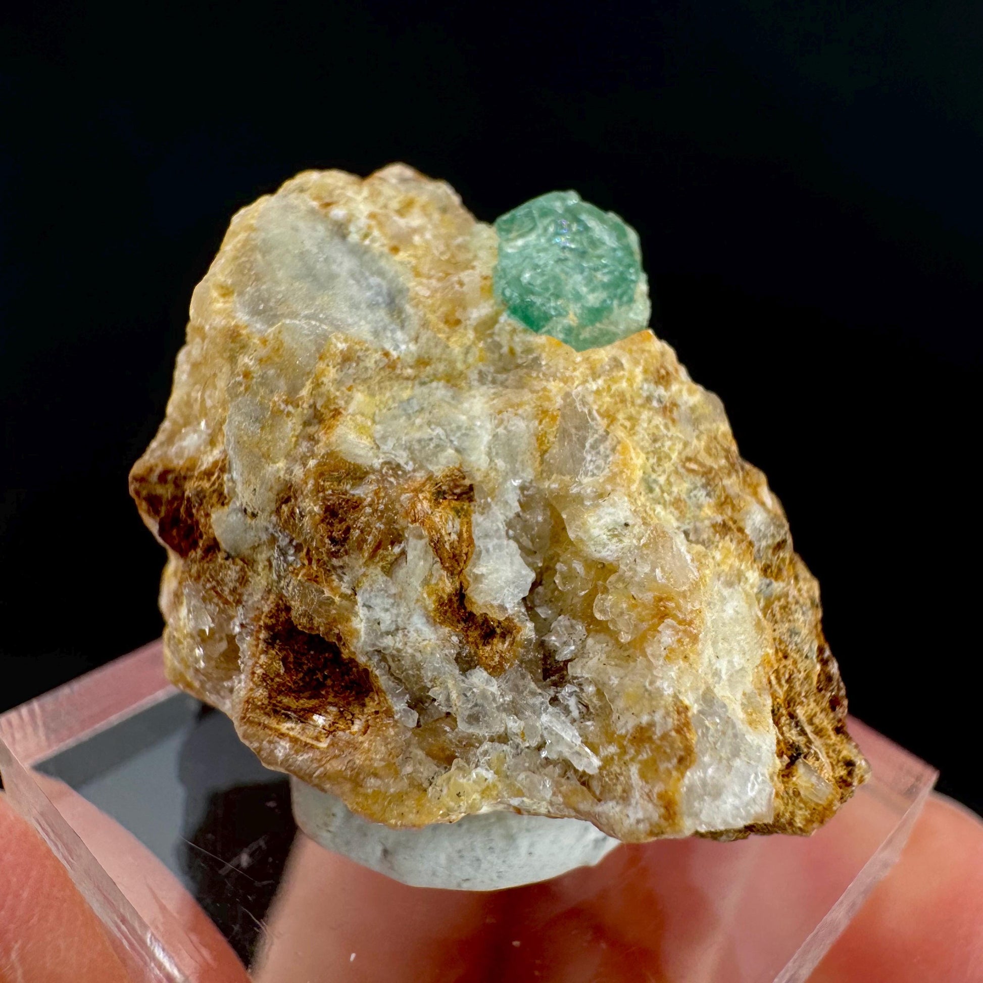 Emerald on Matrix | natural green crystal cluster, raw mineral specimen (Pakistan)