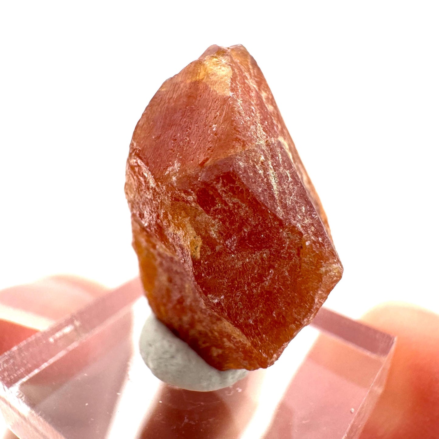 Scheelite | natural orange crystal, mineral specimen from Pakistan