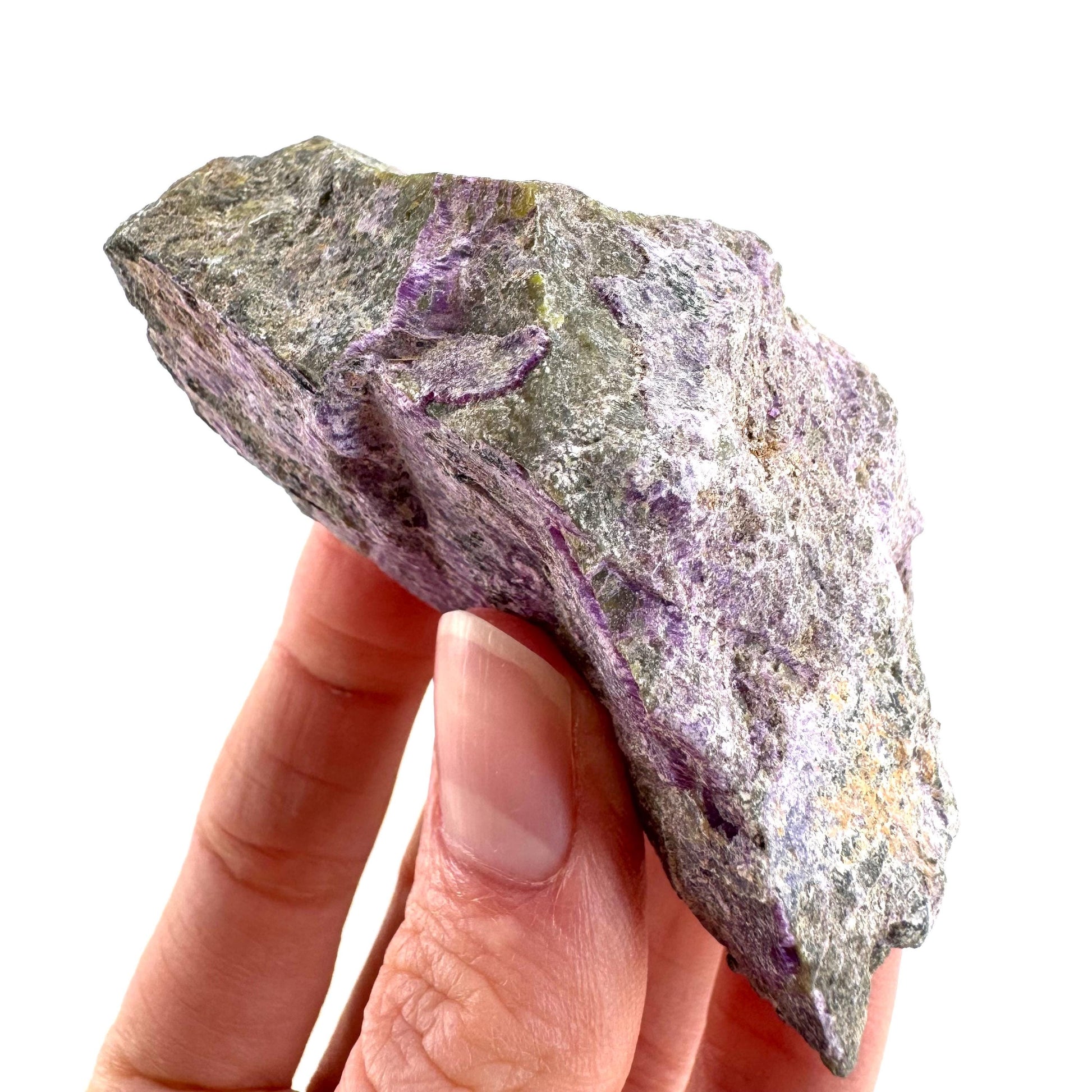 Stichtite | raw purple stichtite with serpentine, mineral specimen from South Africa