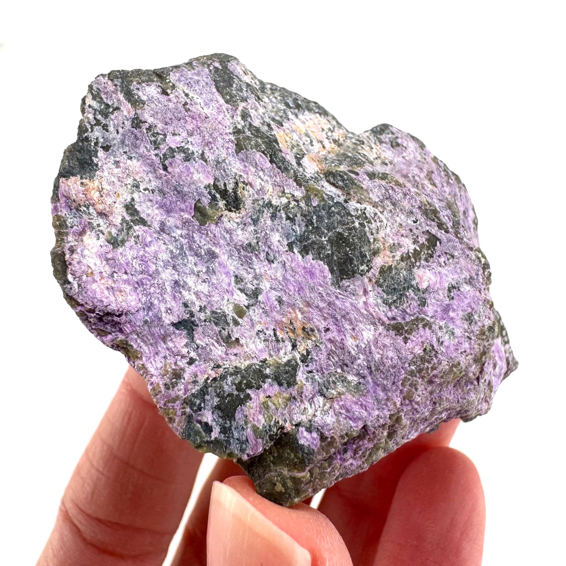 Stichtite | raw purple stichtite with serpentine, mineral specimen from South Africa