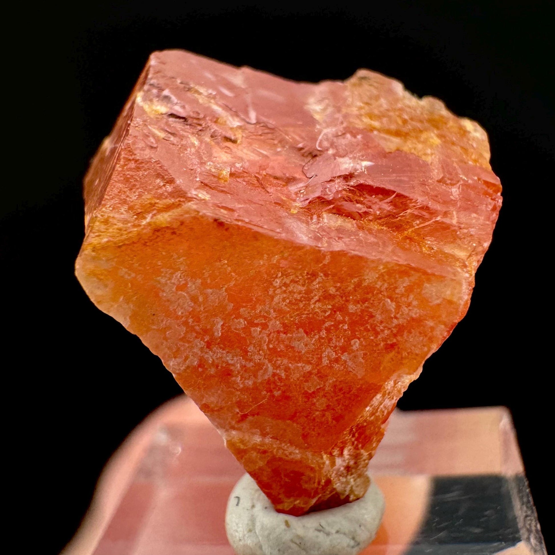 Rhodochrosite | pink crystal, mineral specimen from Pakistan