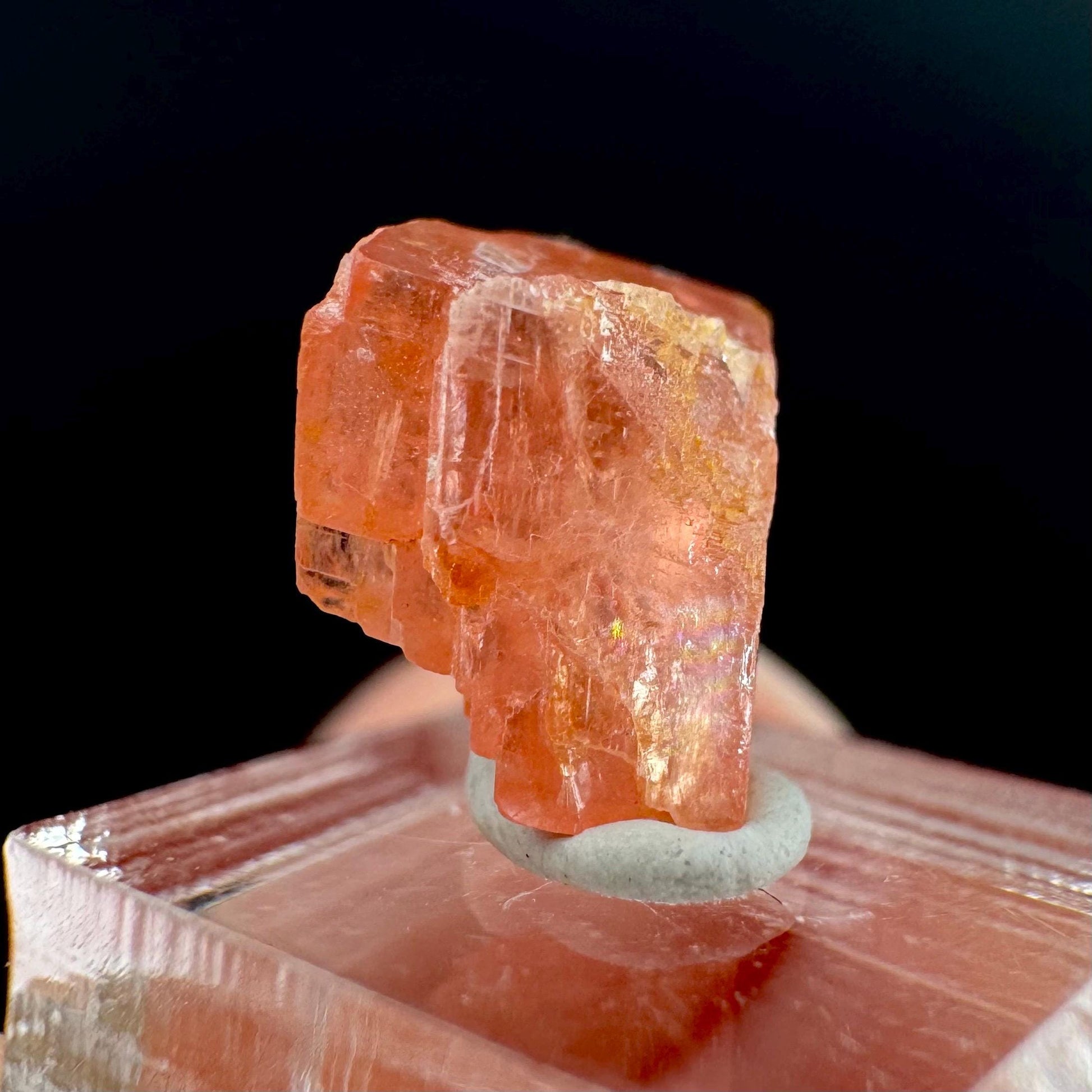 Rhodochrosite | pink crystal, mineral specimen from Pakistan