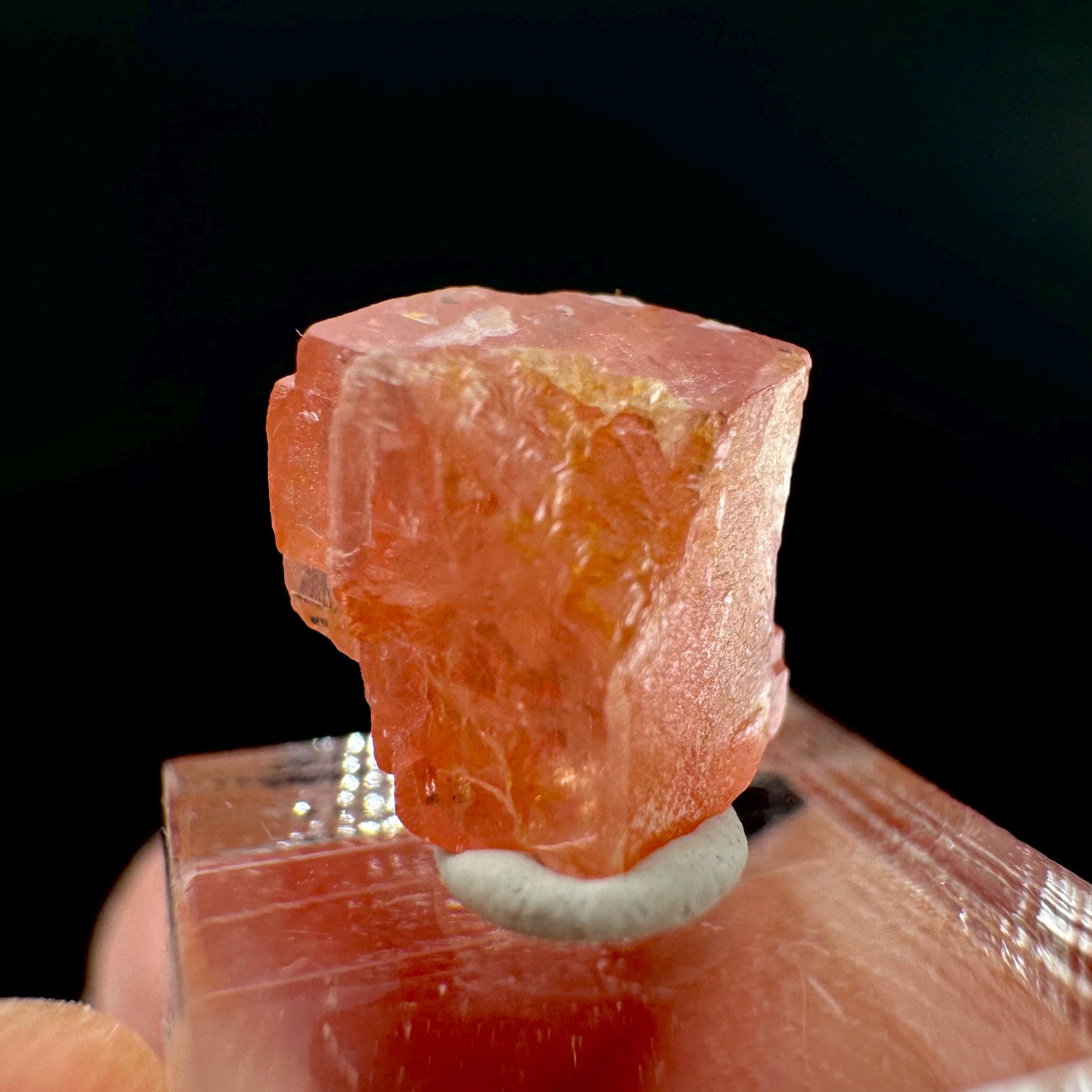 Rhodochrosite | pink crystal, mineral specimen from Pakistan