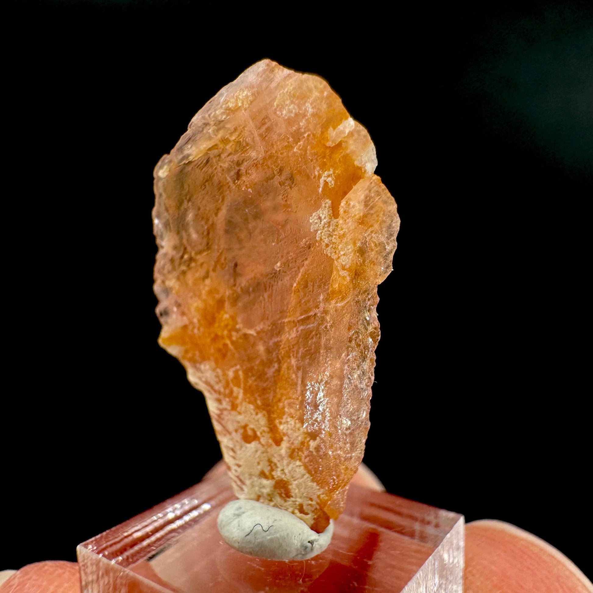 Rhodochrosite | pink crystal, mineral specimen from Pakistan