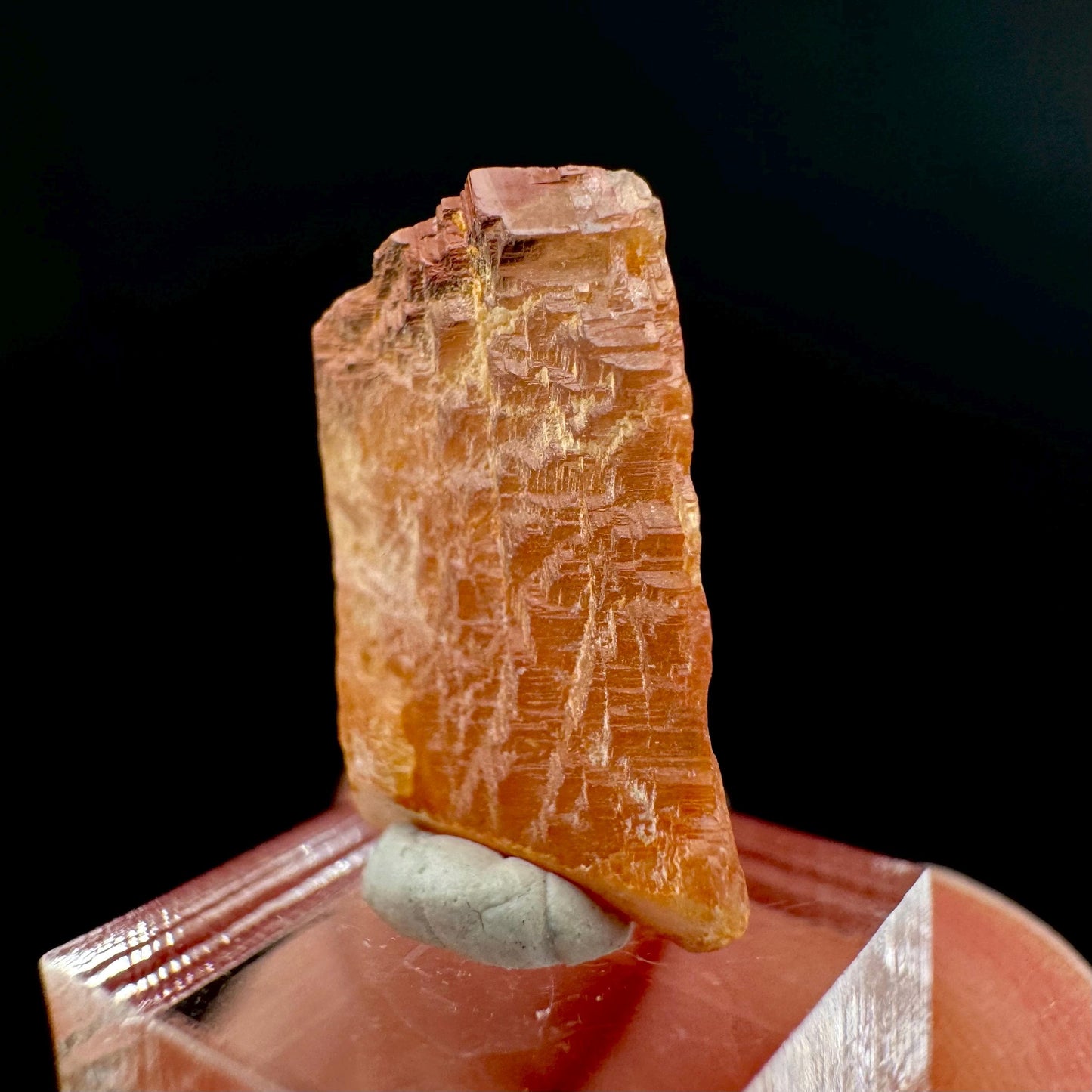 Rhodochrosite | pink crystal, mineral specimen from Pakistan