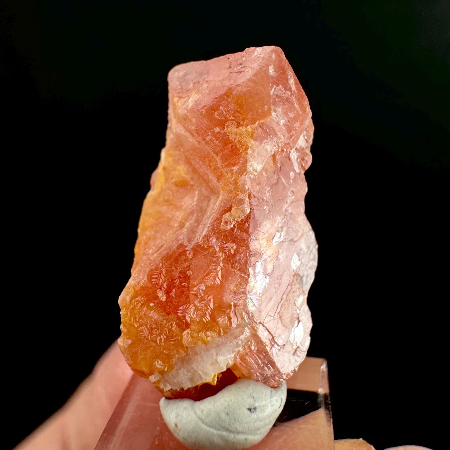 Rhodochrosite | pink crystal, mineral specimen from Pakistan