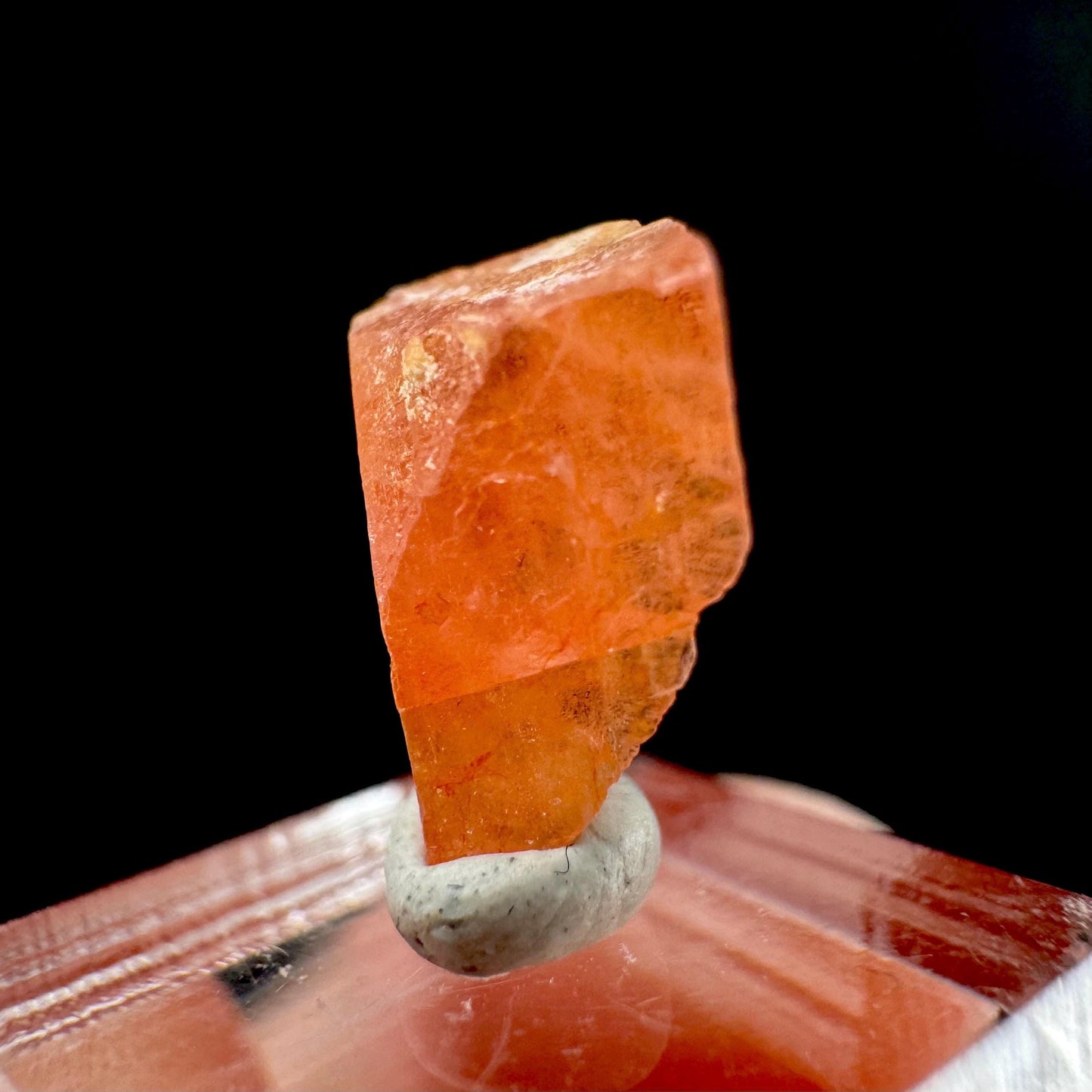Rhodochrosite | pink crystal, mineral specimen from Pakistan