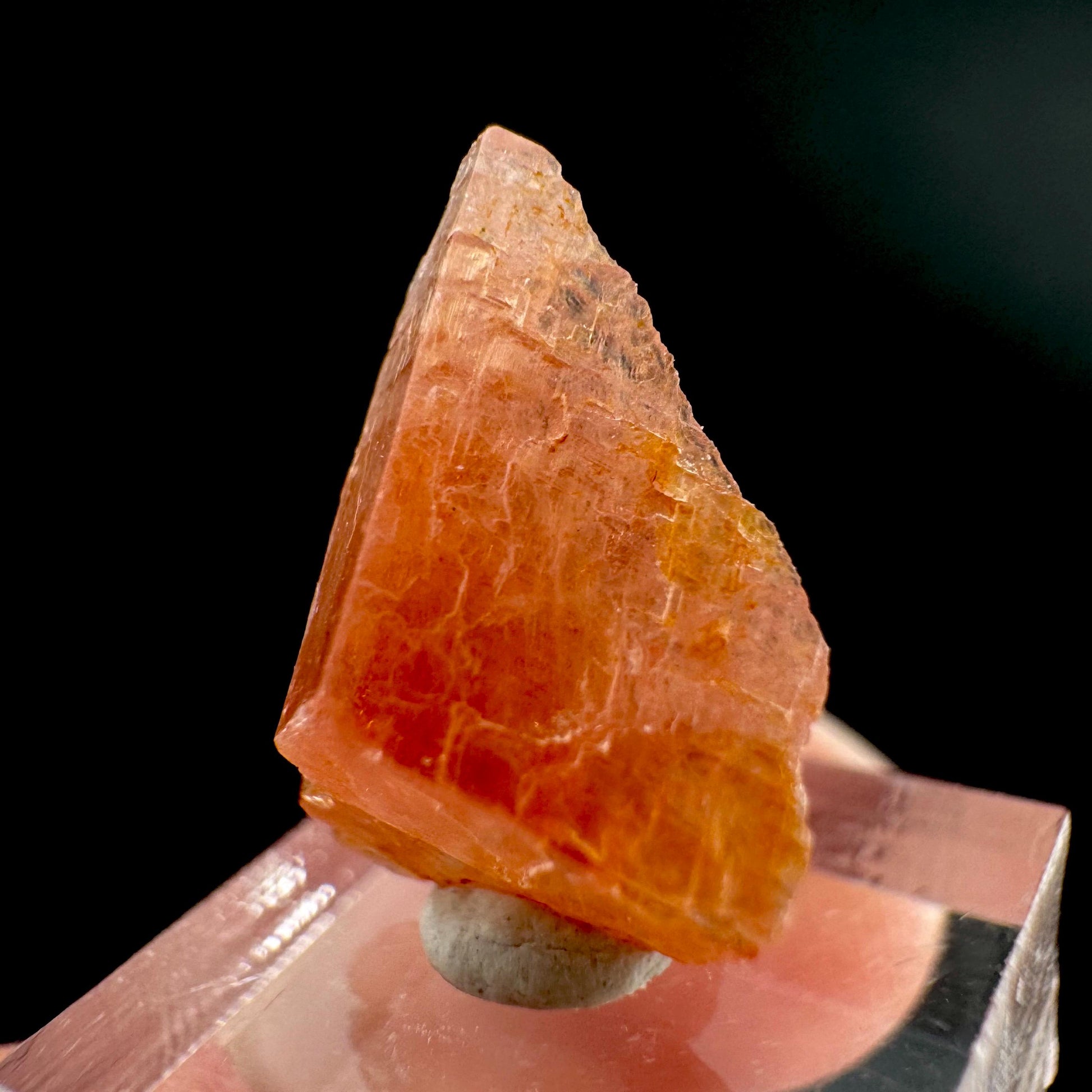 Rhodochrosite | pink crystal, mineral specimen from Pakistan