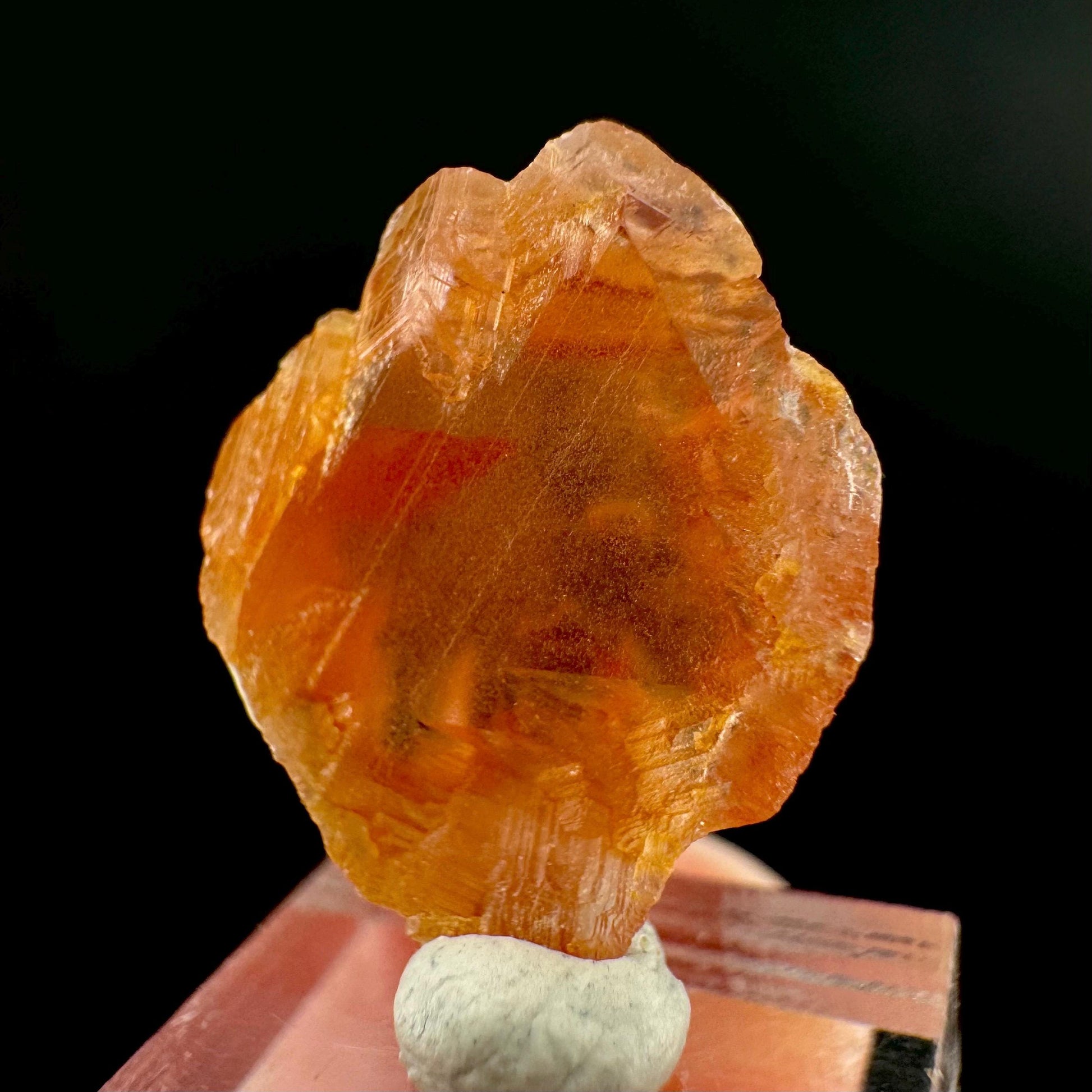 Rhodochrosite | pink crystal, mineral specimen from Pakistan