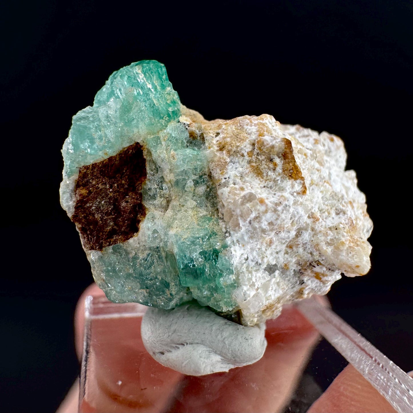 Emerald on Matrix | natural green crystal cluster, raw mineral specimen (Pakistan)
