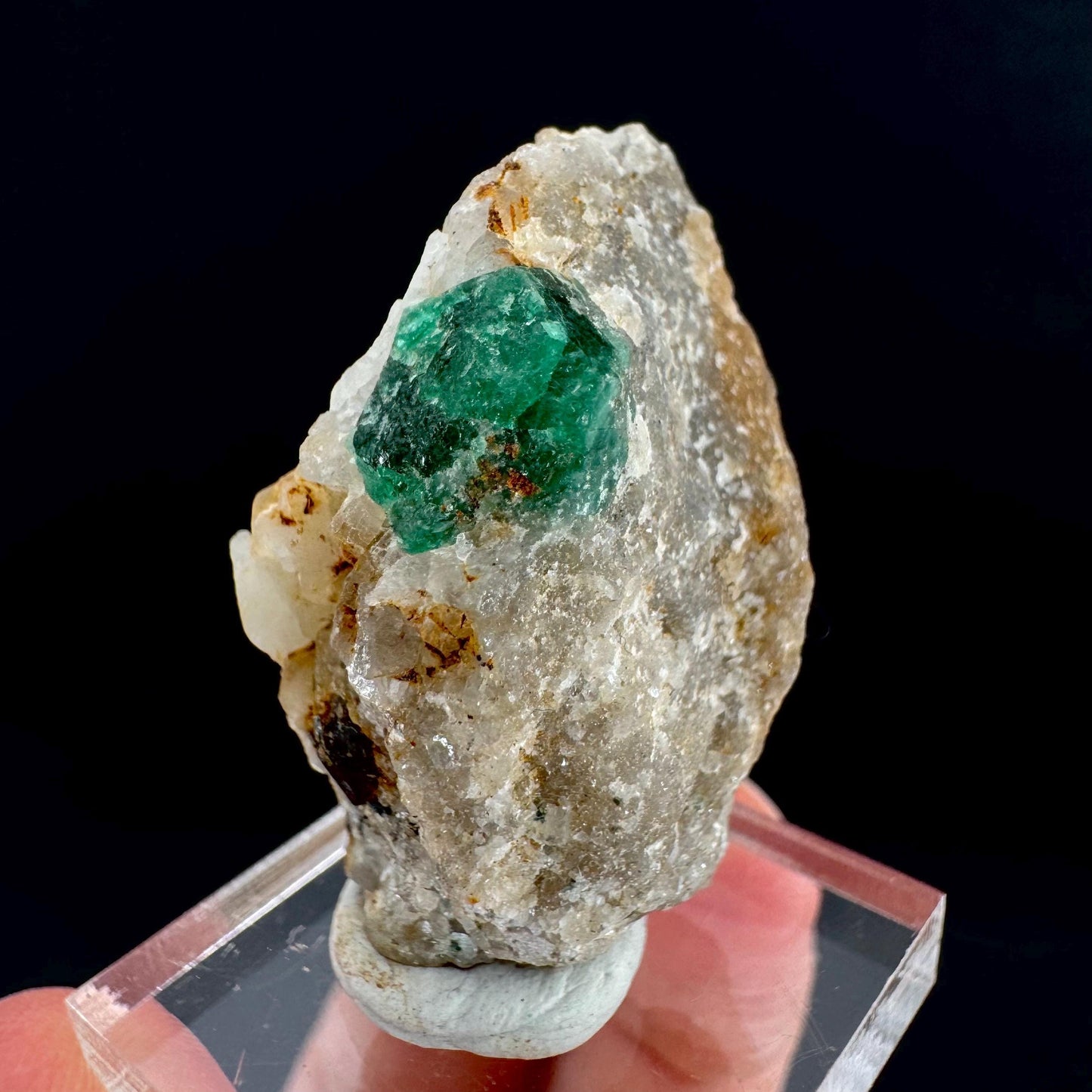 Emerald on Matrix | natural green crystal cluster, raw mineral specimen (Pakistan)
