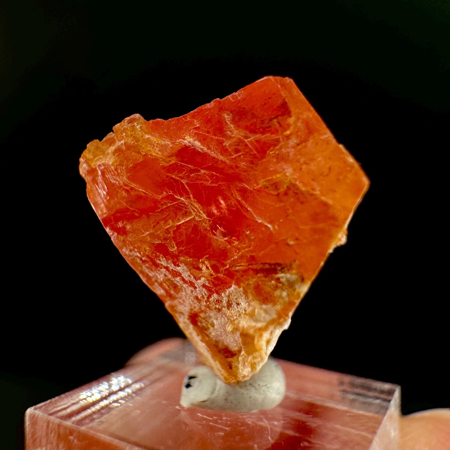Rhodochrosite | pink crystal, mineral specimen from Pakistan