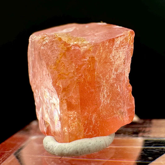 Rhodochrosite | pink crystal, mineral specimen from Pakistan