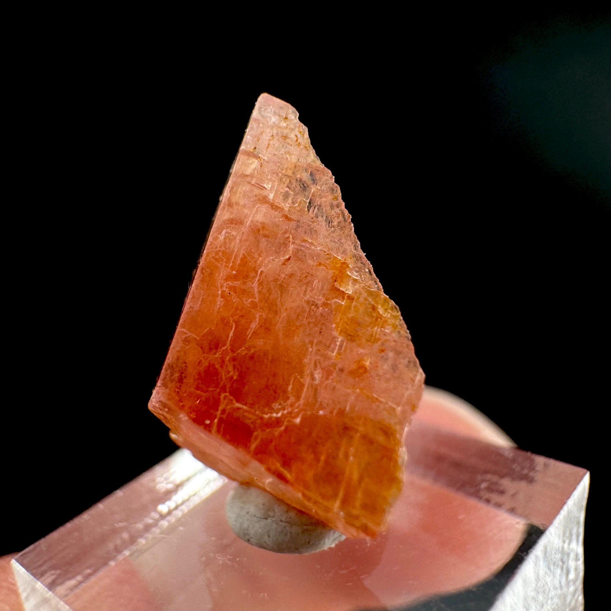 Rhodochrosite | pink crystal, mineral specimen from Pakistan