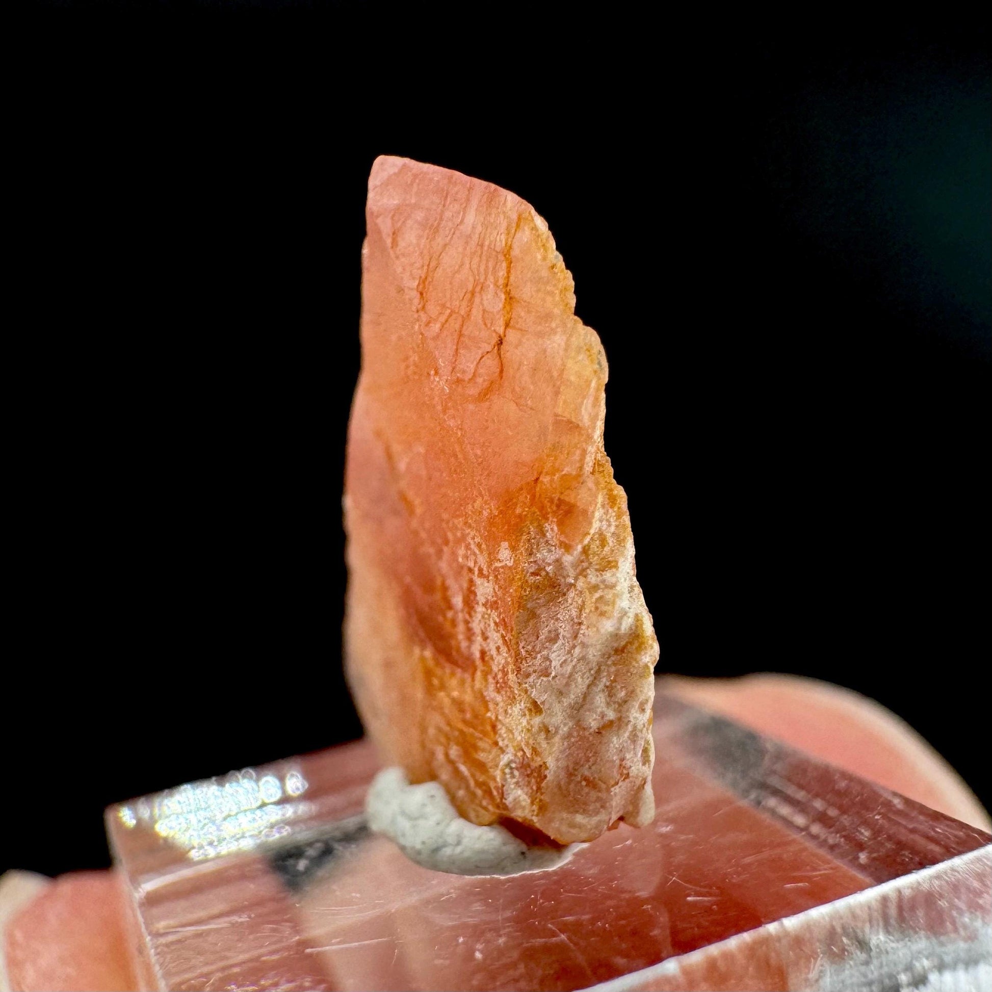 Rhodochrosite | pink crystal, mineral specimen from Pakistan