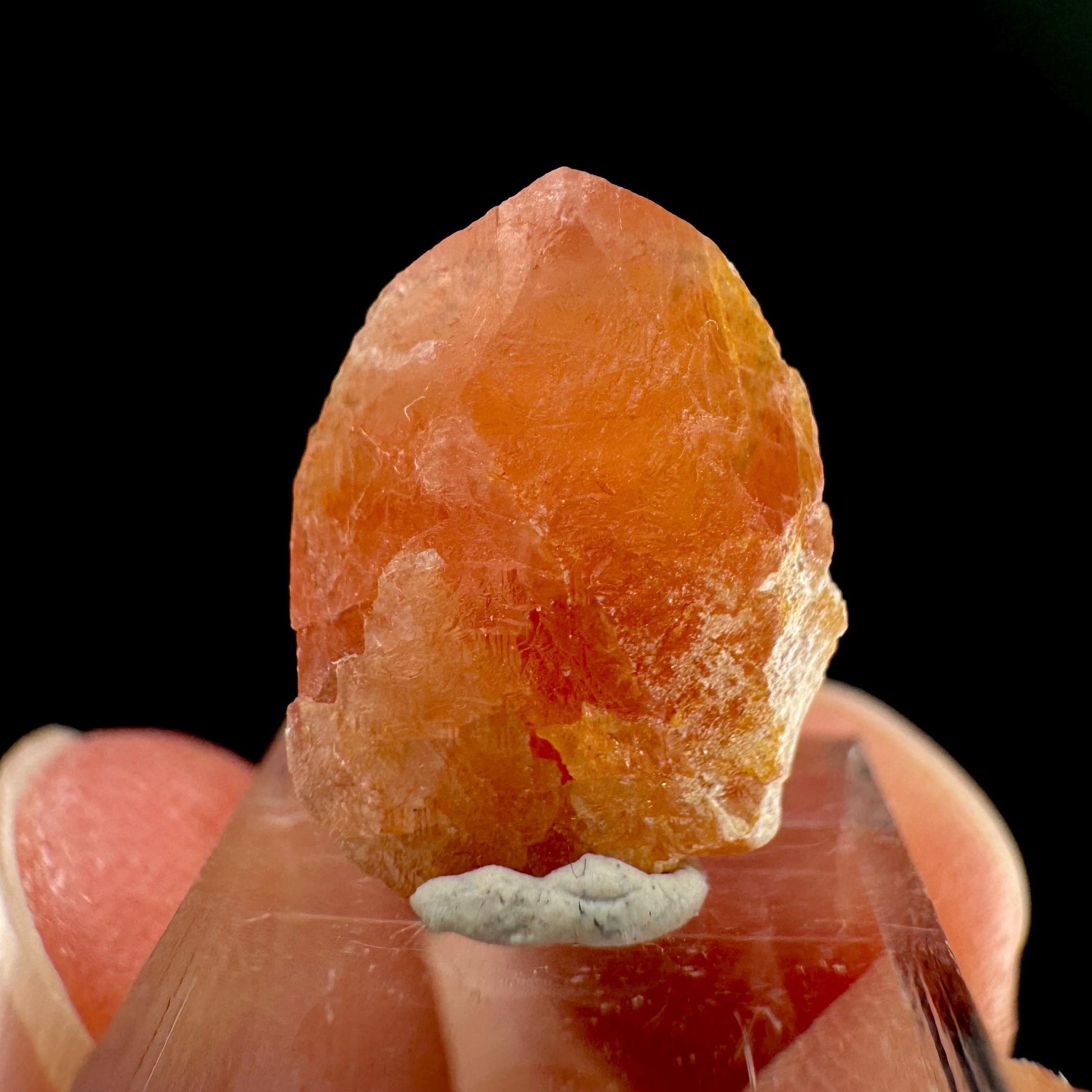 Rhodochrosite | pink crystal, mineral specimen from Pakistan