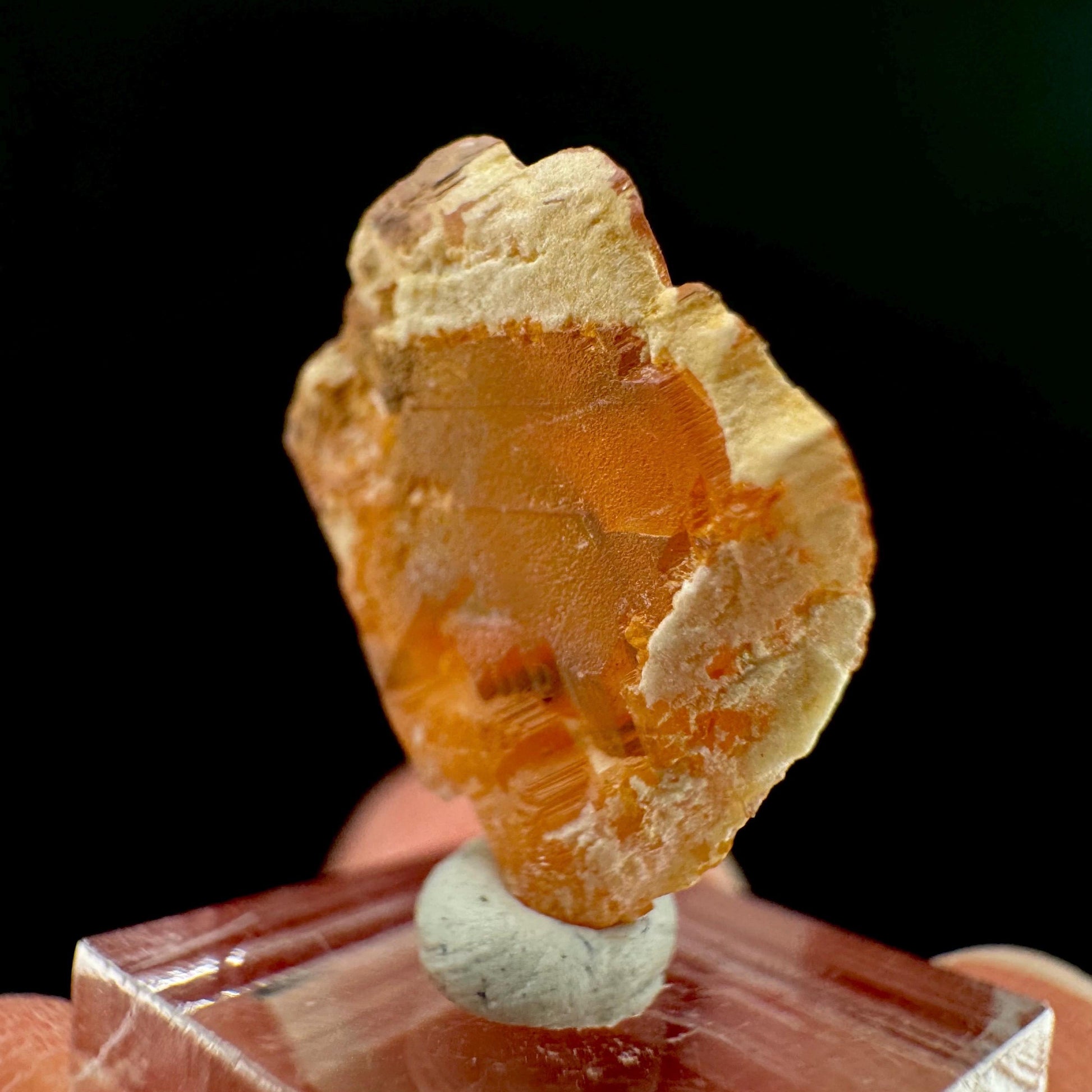 Rhodochrosite | pink crystal, mineral specimen from Pakistan