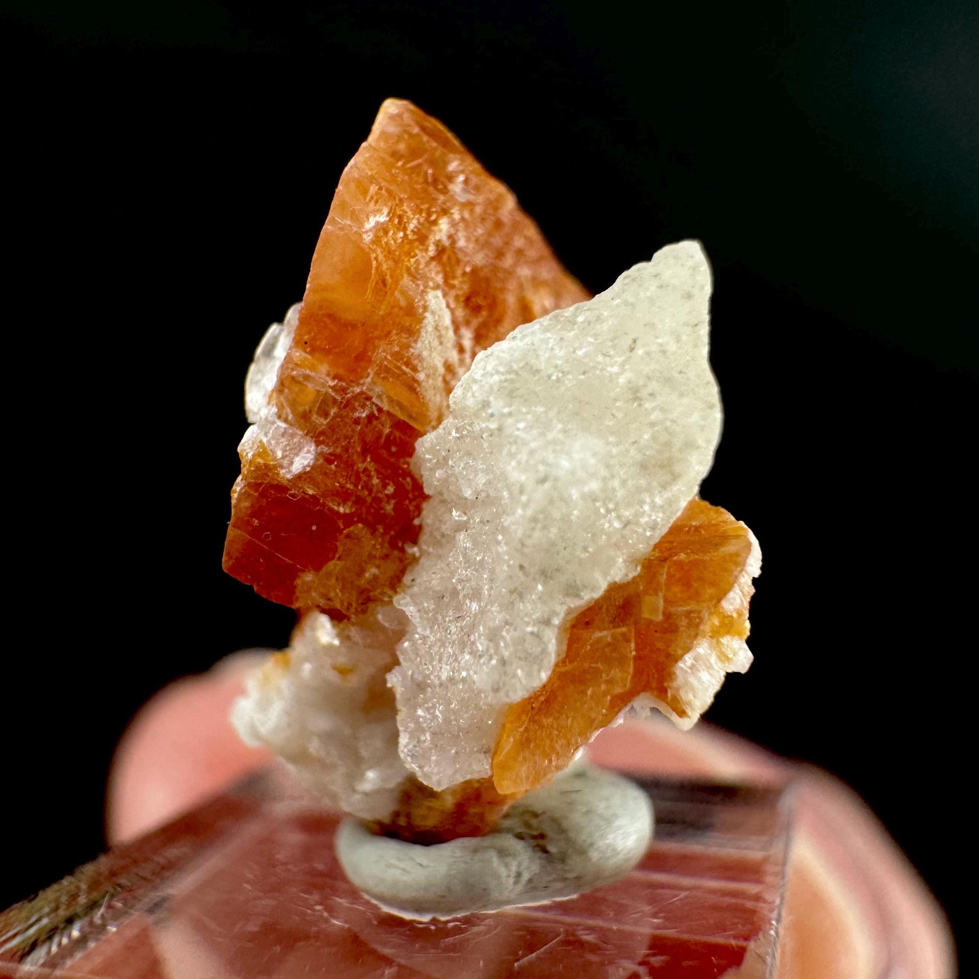 Rhodochrosite | pink crystal, mineral specimen from Pakistan