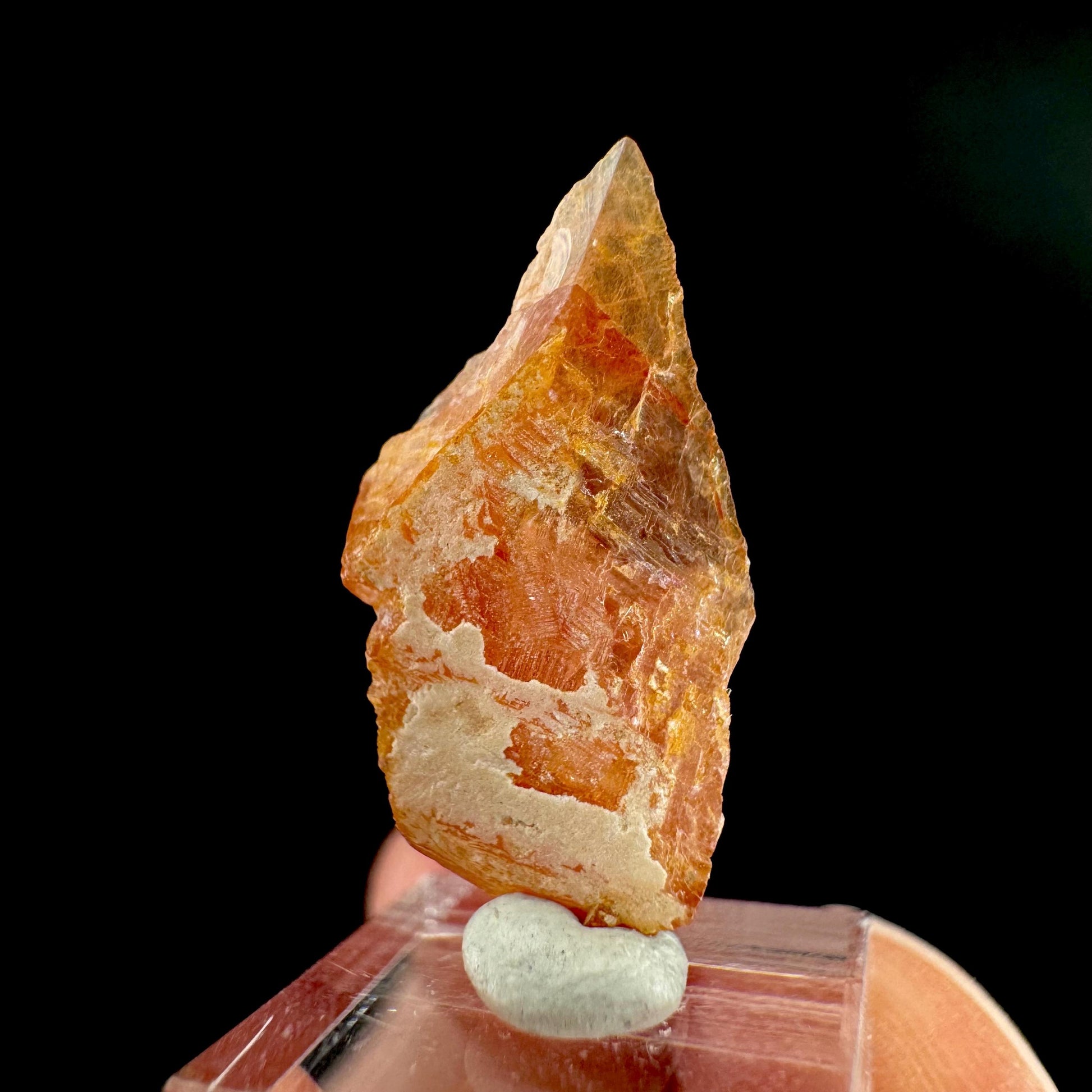 Rhodochrosite | pink crystal, mineral specimen from Pakistan