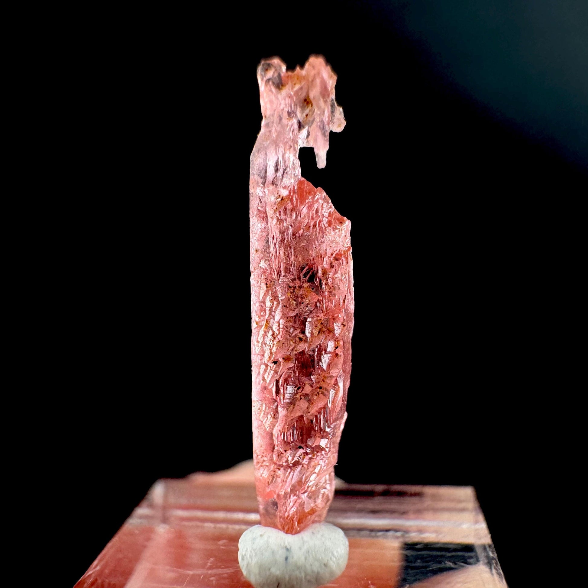 Vayrynenite | Pink crystal, rare mineral specimen from Pakistan
