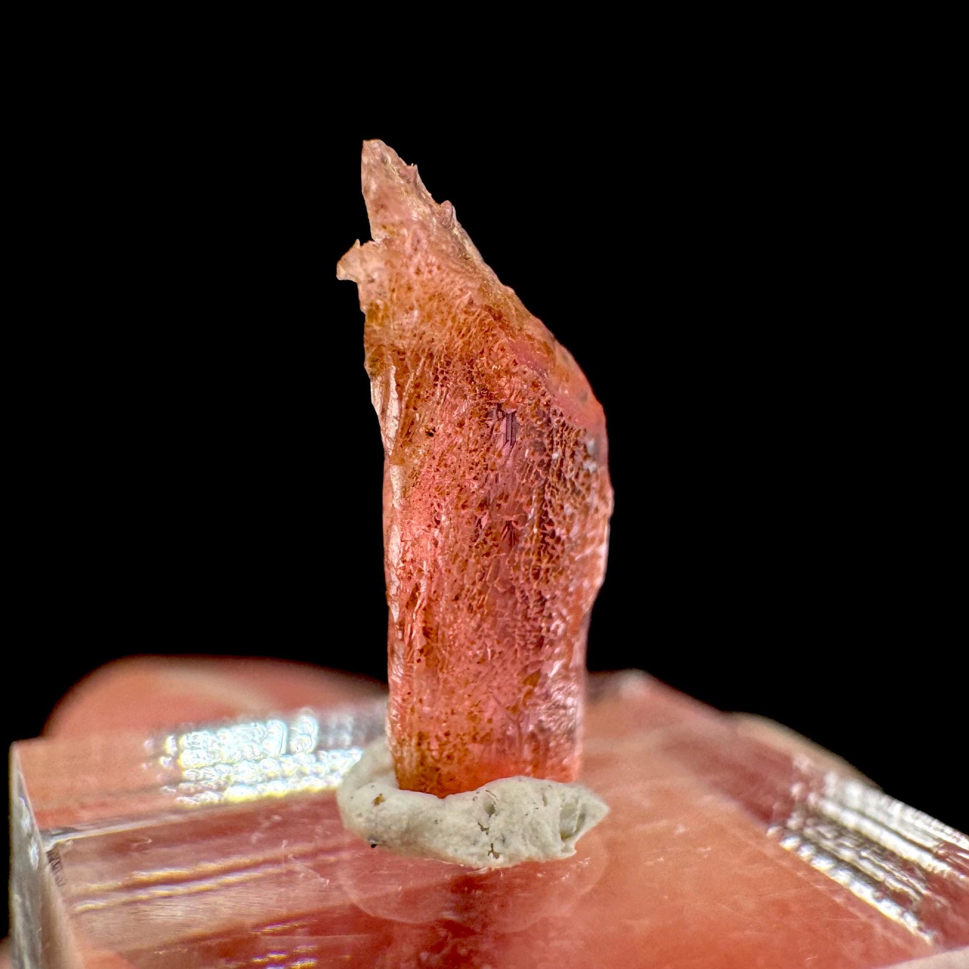 Vayrynenite | Pink crystal, rare mineral specimen from Pakistan