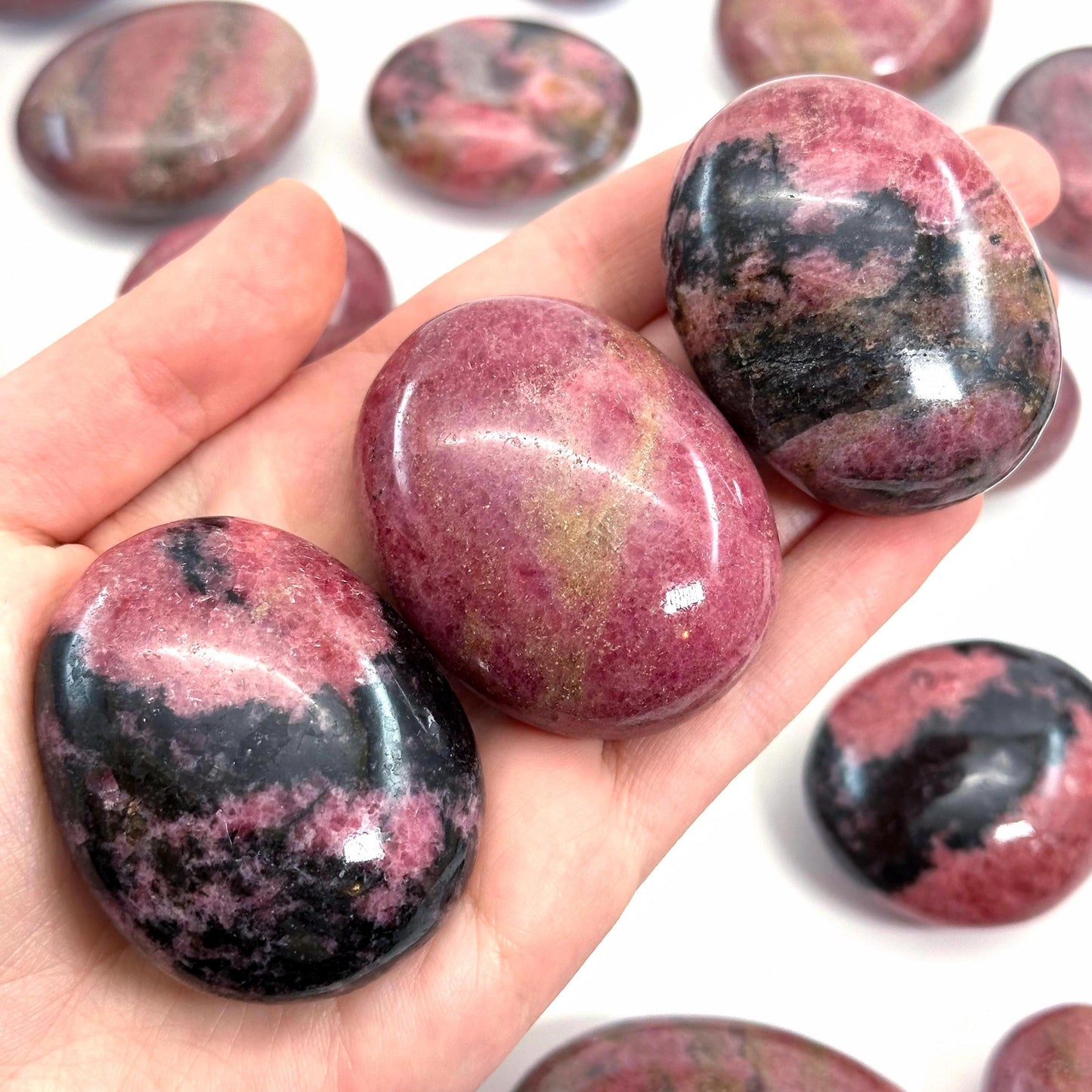 Rhodonite Palm Stone, Rhodonite palmstone, polished Rhodonite, crystal palm stone