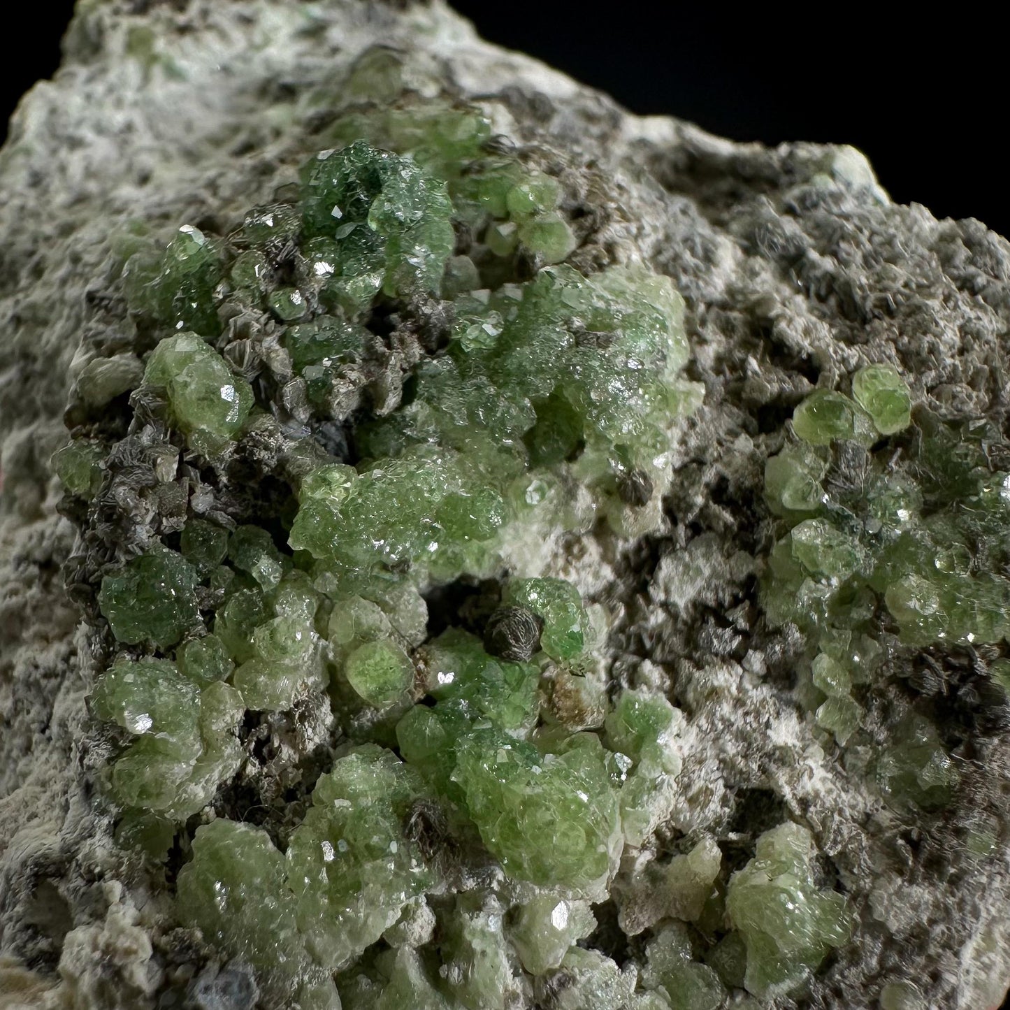Chrome Grossular Garnet | green crystal, natural mineral specimen from Canada