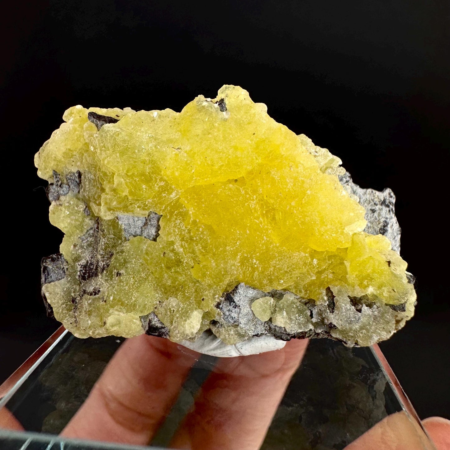Brucite | Yellow Crystal, Lustrous Mineral Specimen From Pakistan