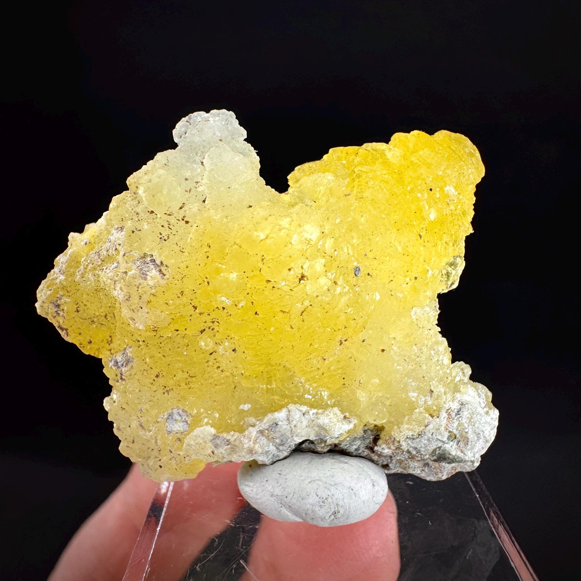 Brucite | Yellow Crystal, Lustrous Mineral Specimen From Pakistan
