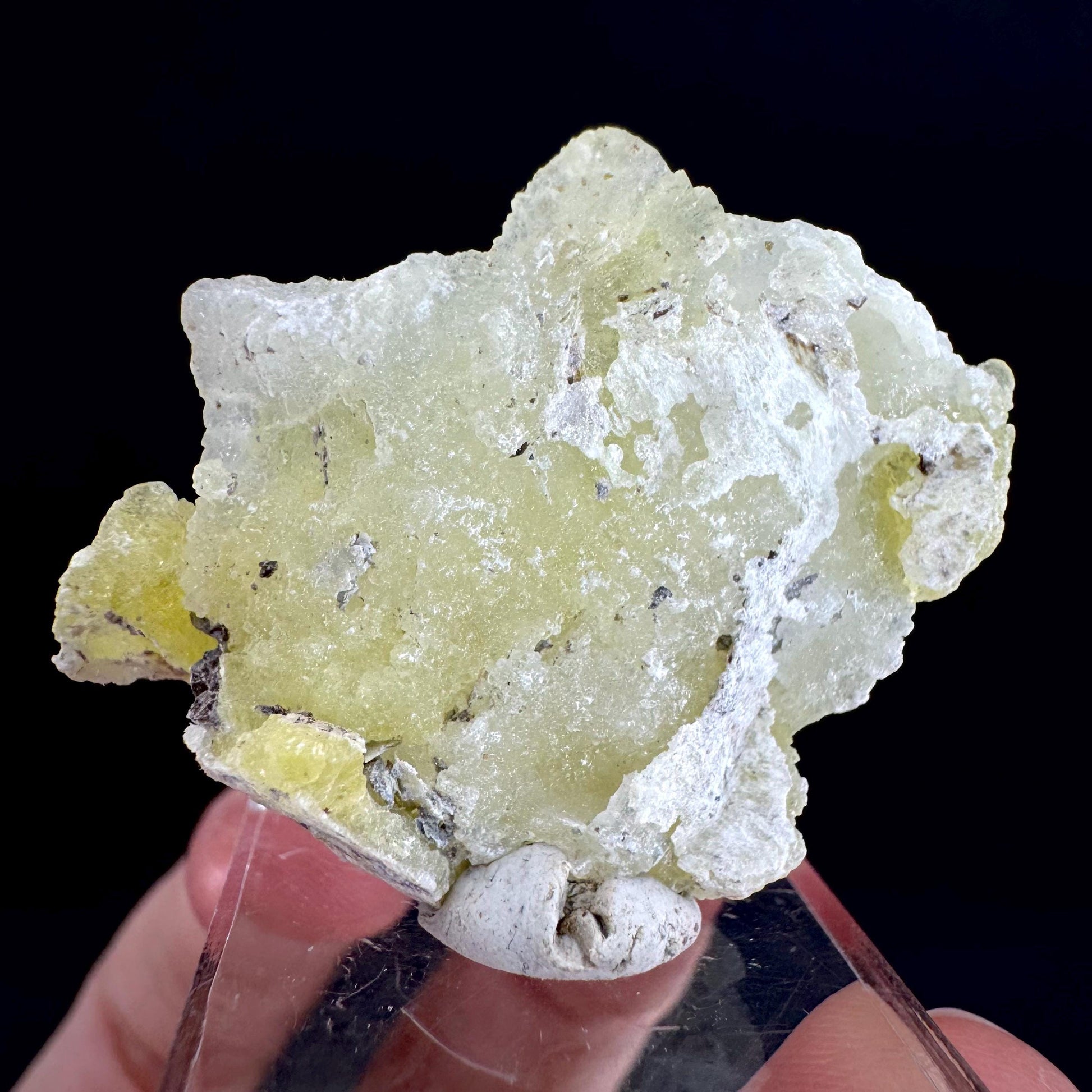 Brucite | Yellow Crystal, Lustrous Mineral Specimen From Pakistan