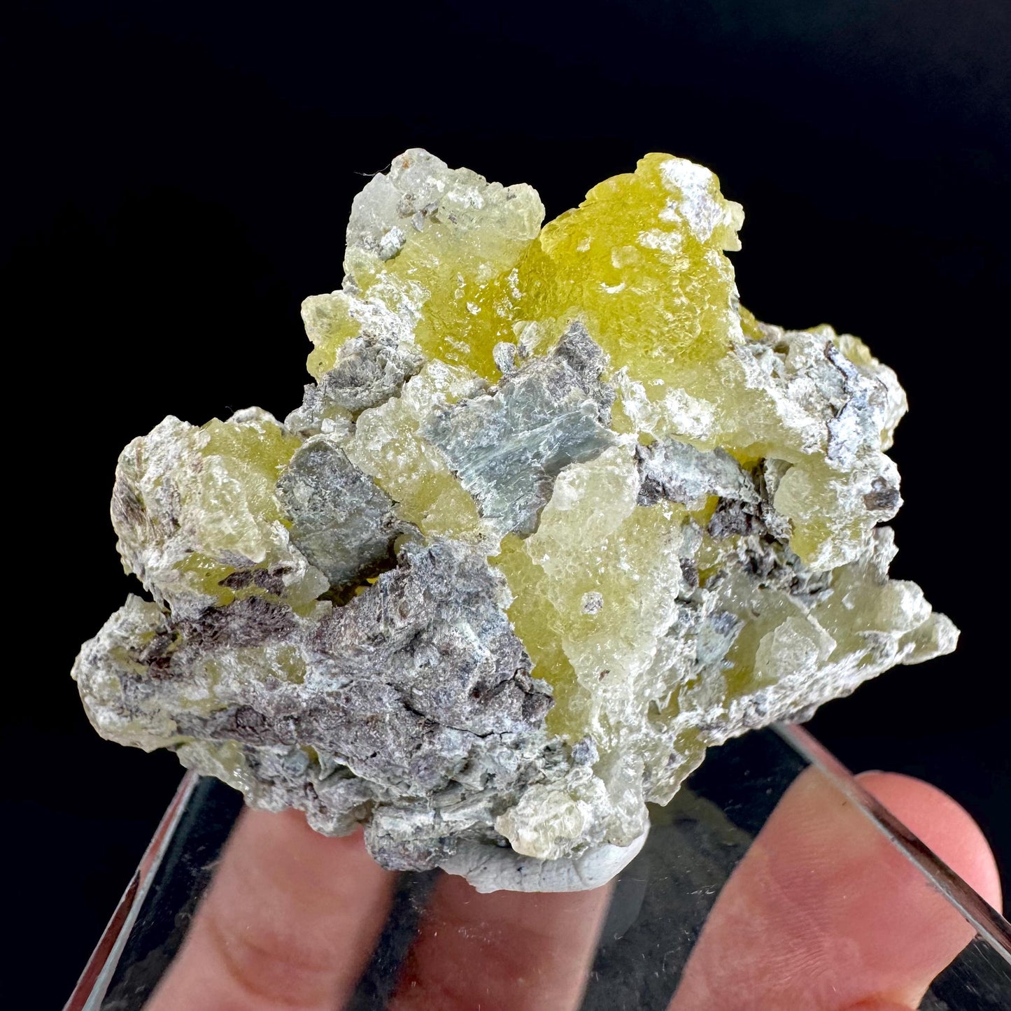 Brucite | Yellow Crystal, Lustrous Mineral Specimen From Pakistan