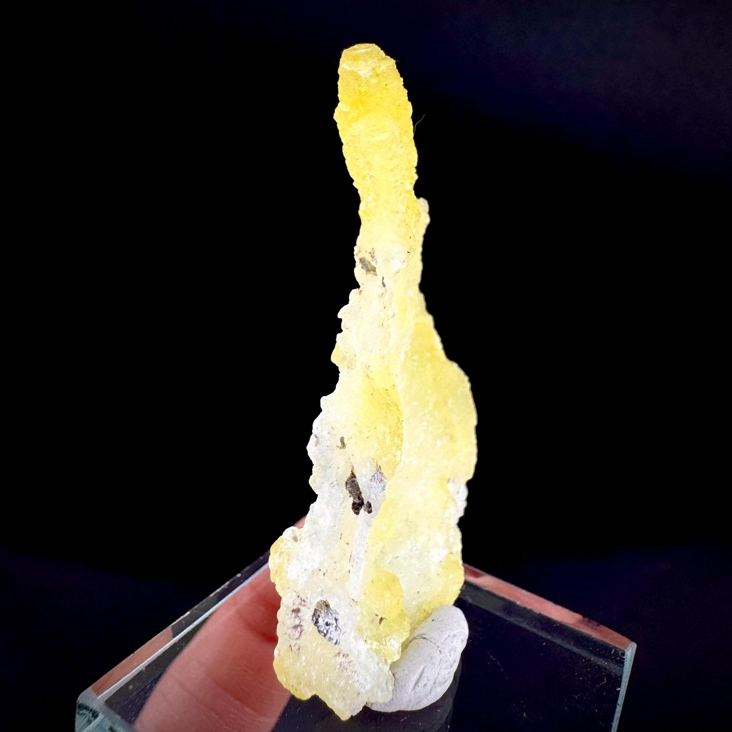 Brucite | Yellow Crystal, Lustrous Mineral Specimen From Pakistan