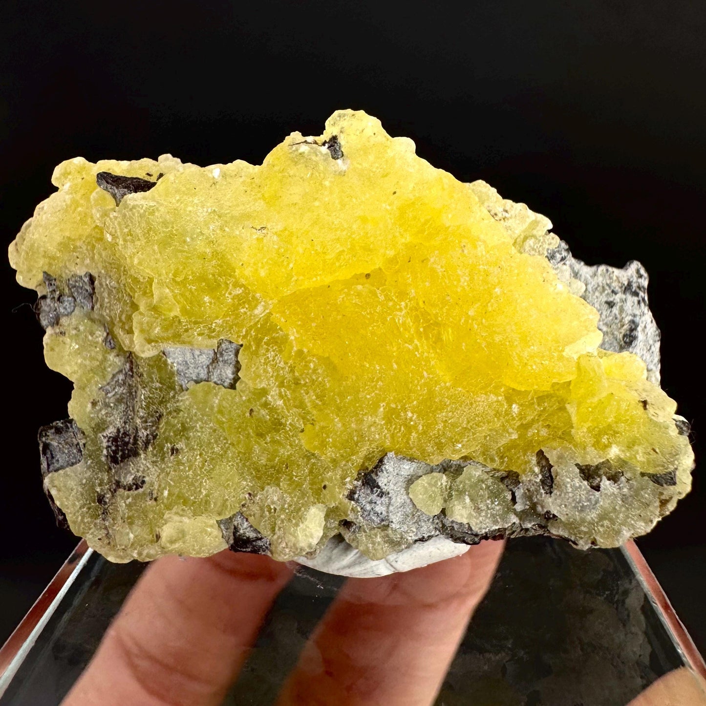 Brucite | Yellow Crystal, Lustrous Mineral Specimen From Pakistan