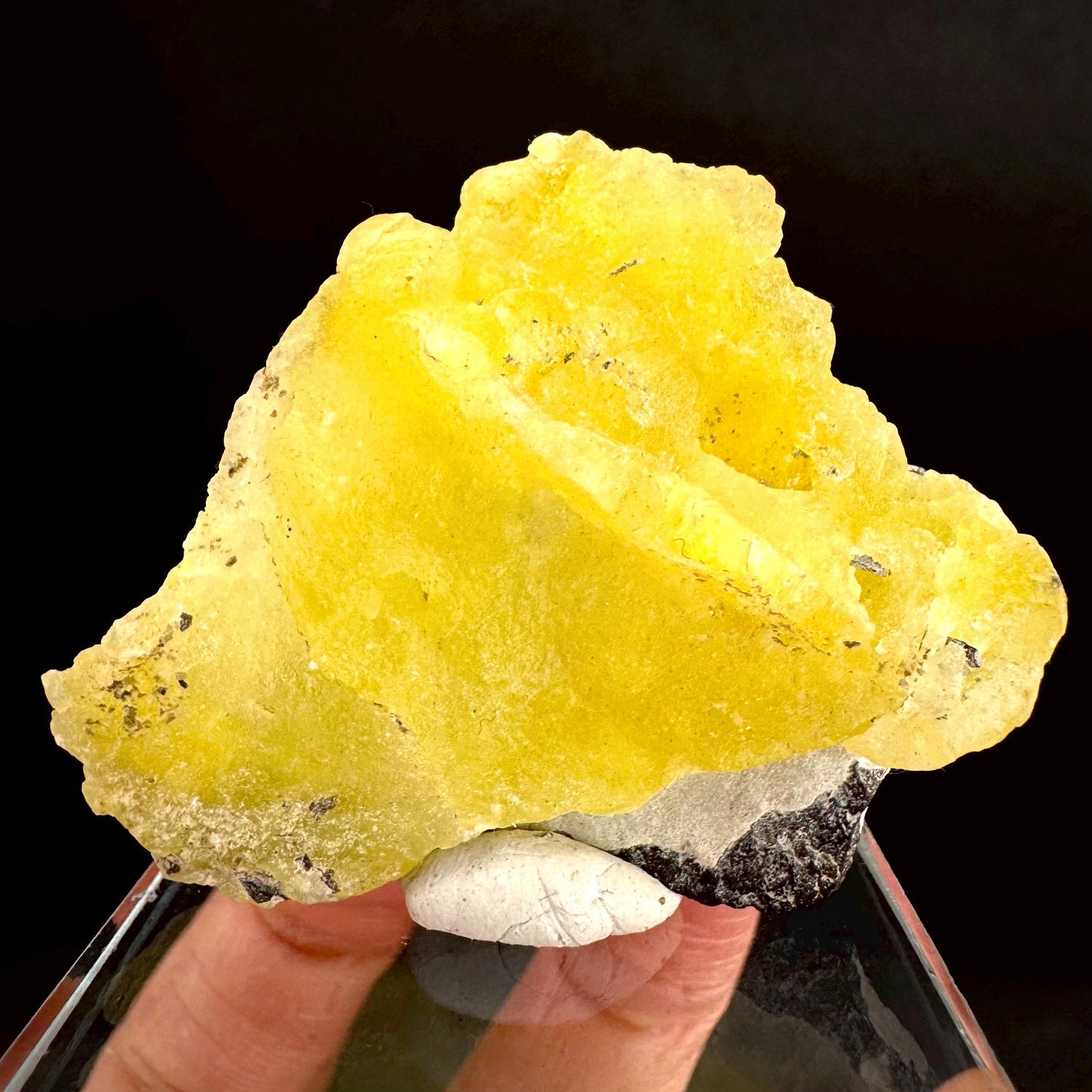 Brucite | Yellow Crystal, Lustrous Mineral Specimen From Pakistan
